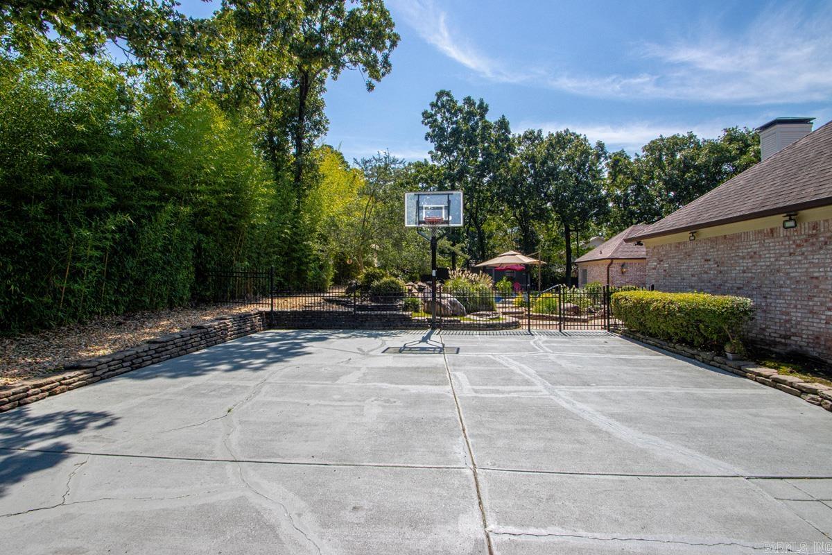 13620 Pleasant Forest Dr  Little Rock, AR