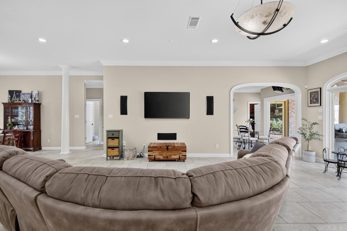 13620 Pleasant Forest Dr  Little Rock, AR