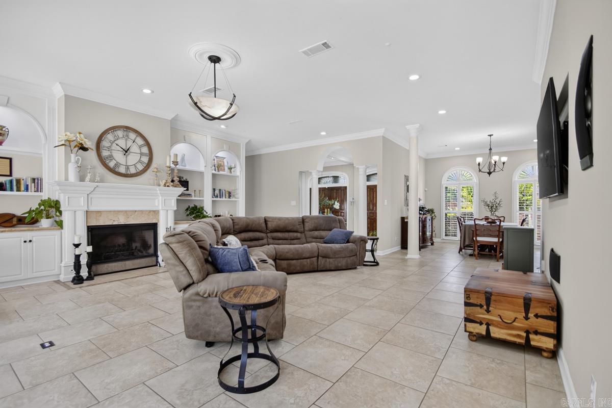 13620 Pleasant Forest Dr  Little Rock, AR