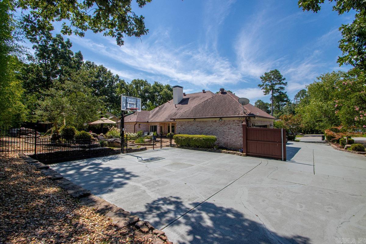 13620 Pleasant Forest Dr  Little Rock, AR