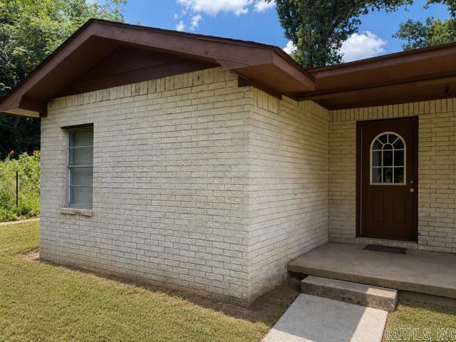9047 Highway 7  Bismarck, AR