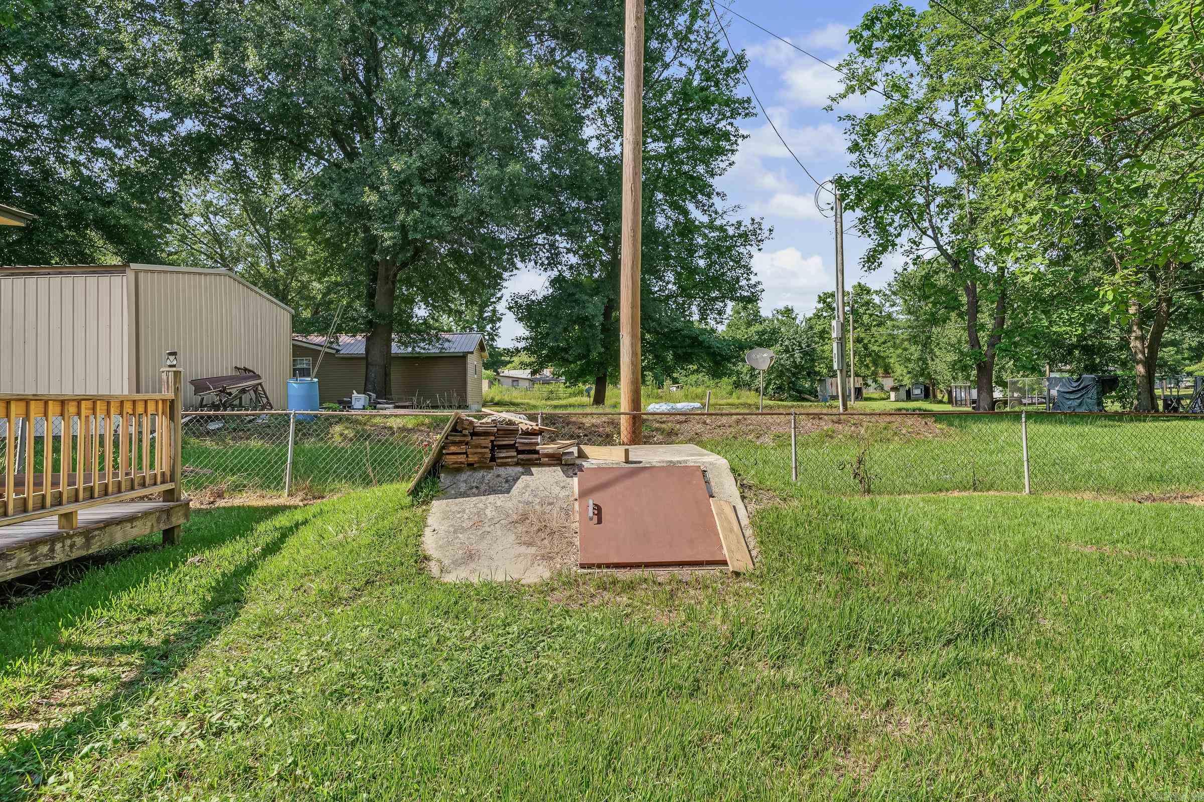 404 Large  Dierks, AR