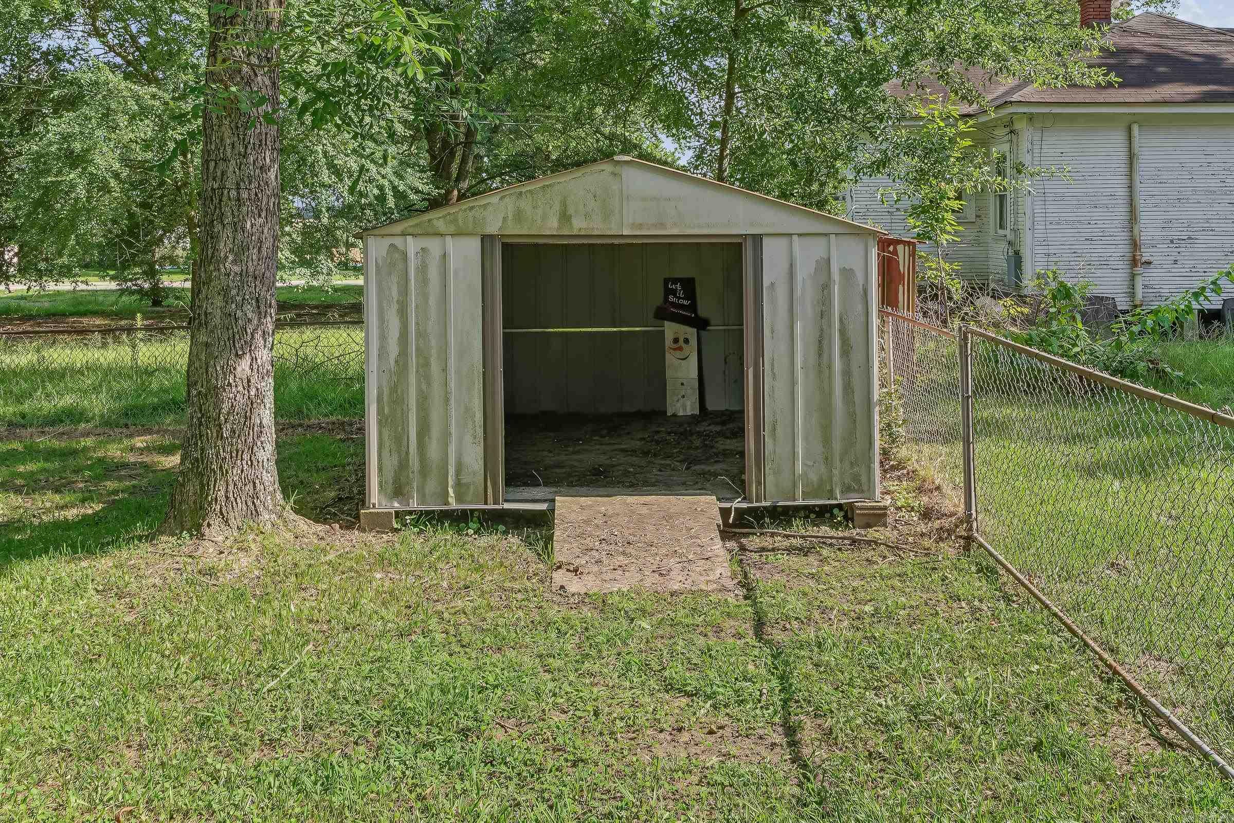 404 Large  Dierks, AR