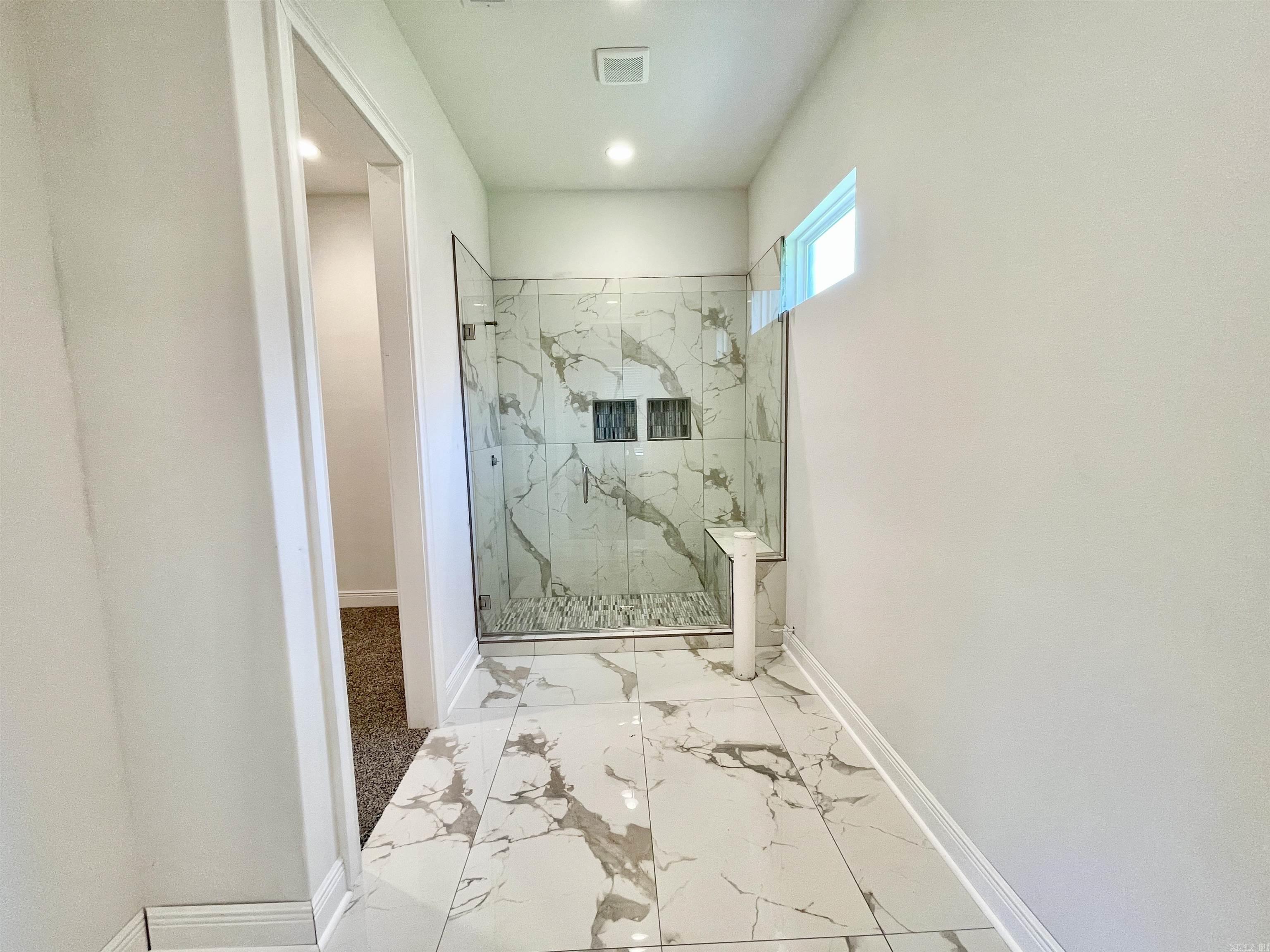19305 Waterview Meadows Ln  Roland, AR