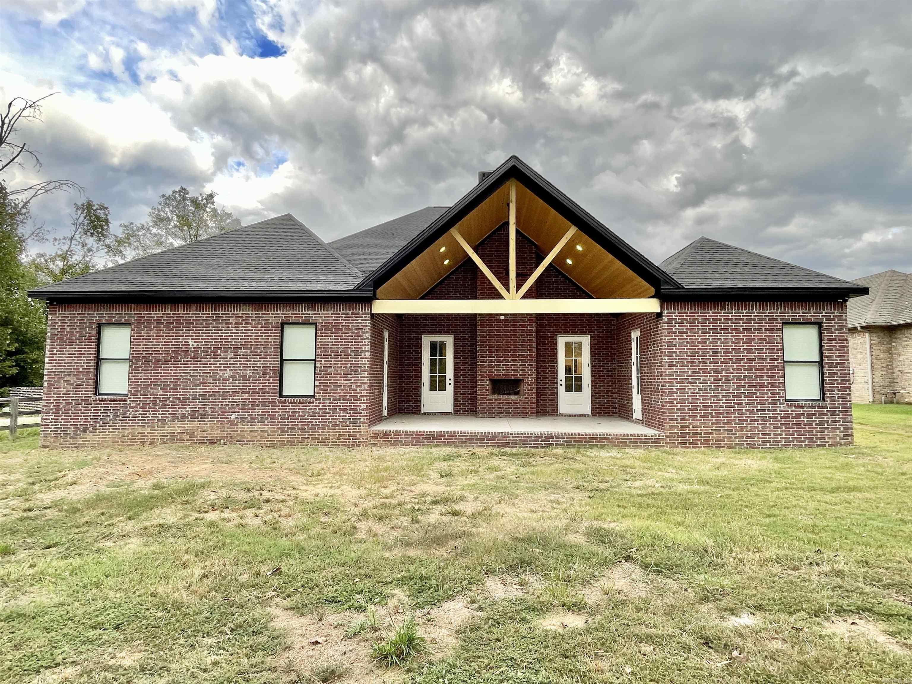 19305 Waterview Meadows Ln  Roland, AR
