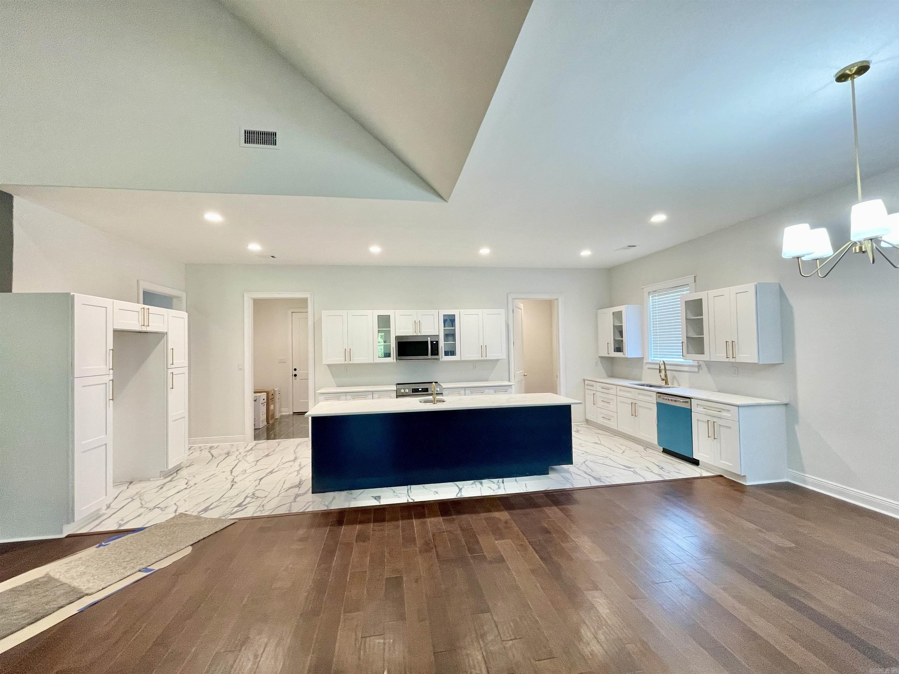 19305 Waterview Meadows Ln  Roland, AR