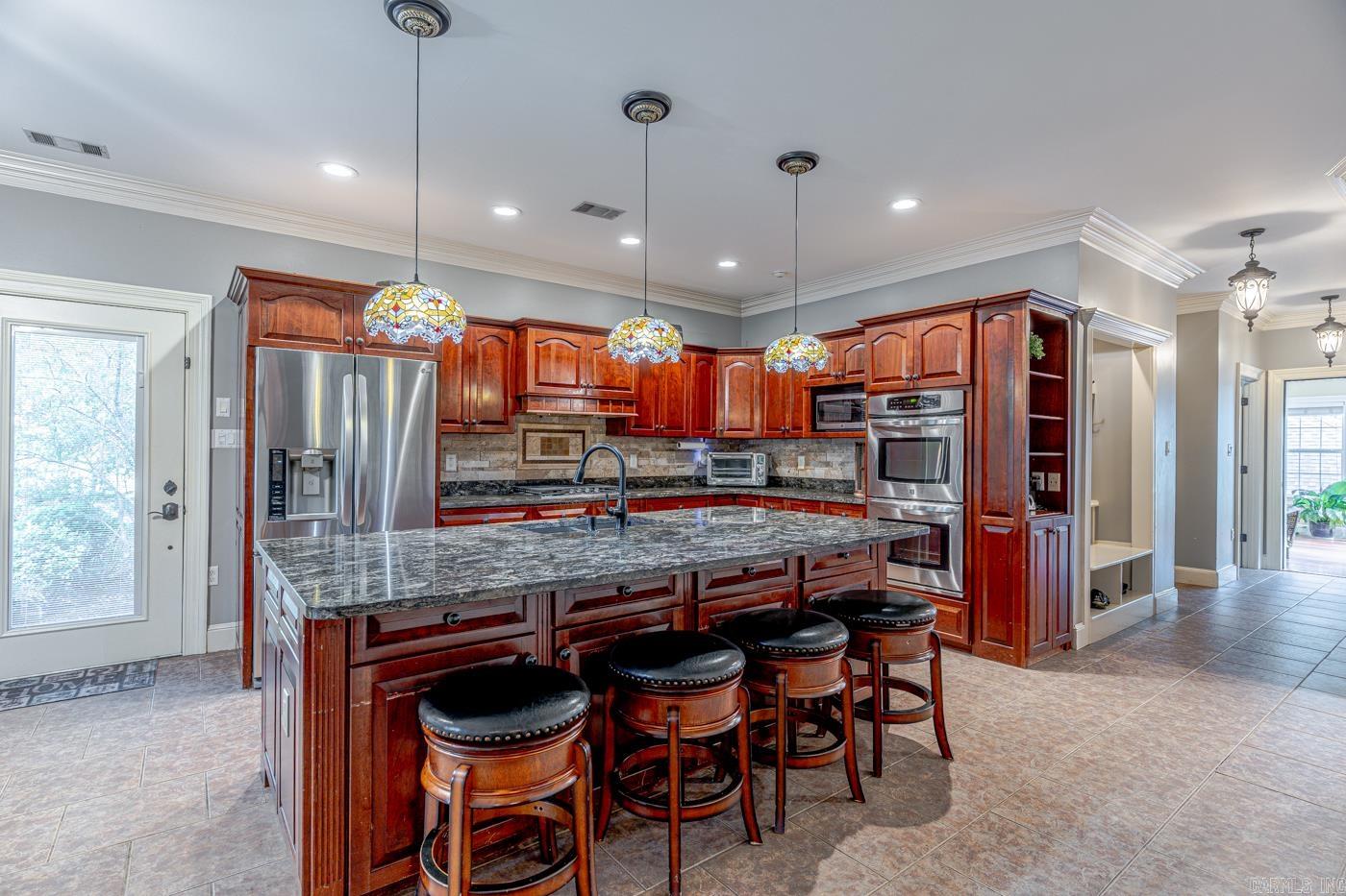 2114 Spring Hollow Dr  Jonesboro, AR