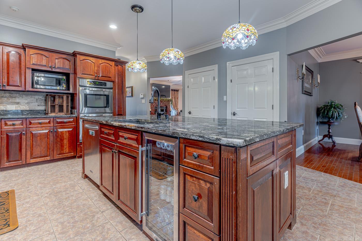 2114 Spring Hollow Dr  Jonesboro, AR