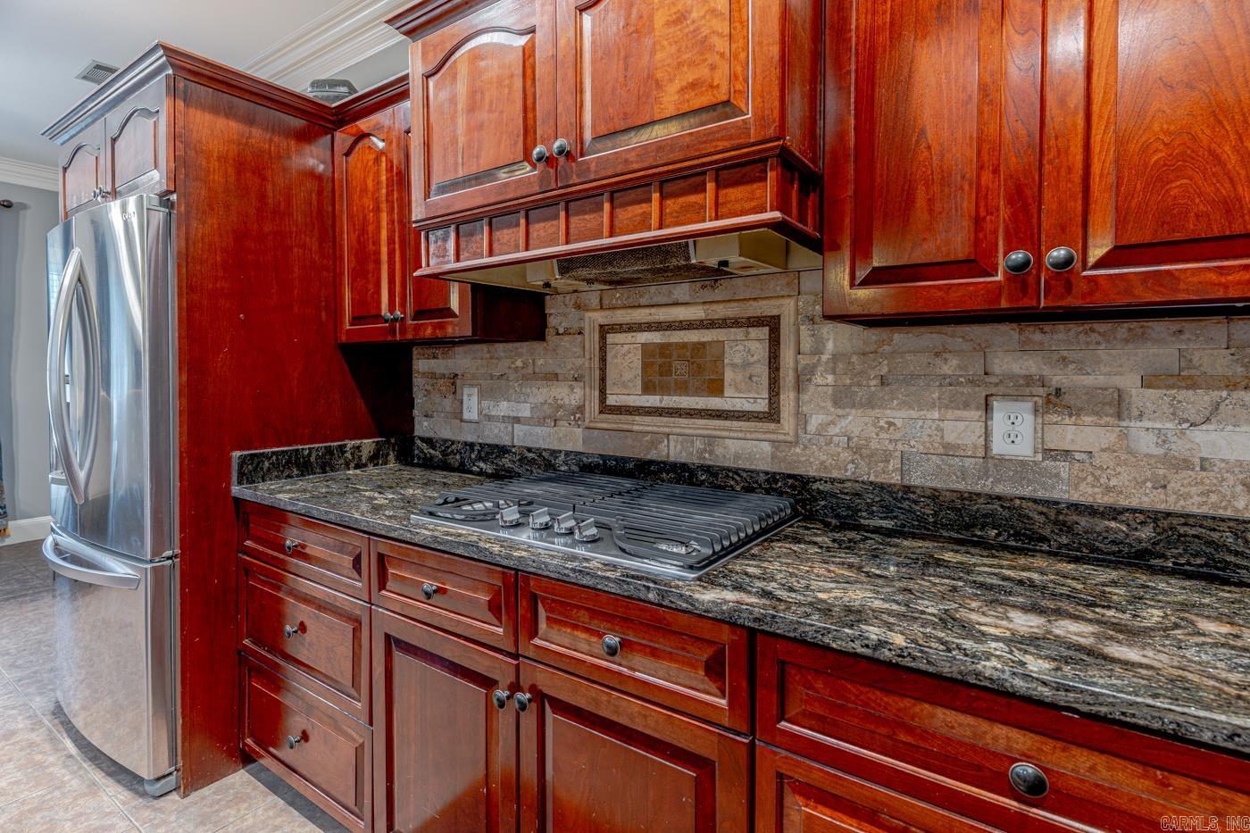 2114 Spring Hollow Dr  Jonesboro, AR