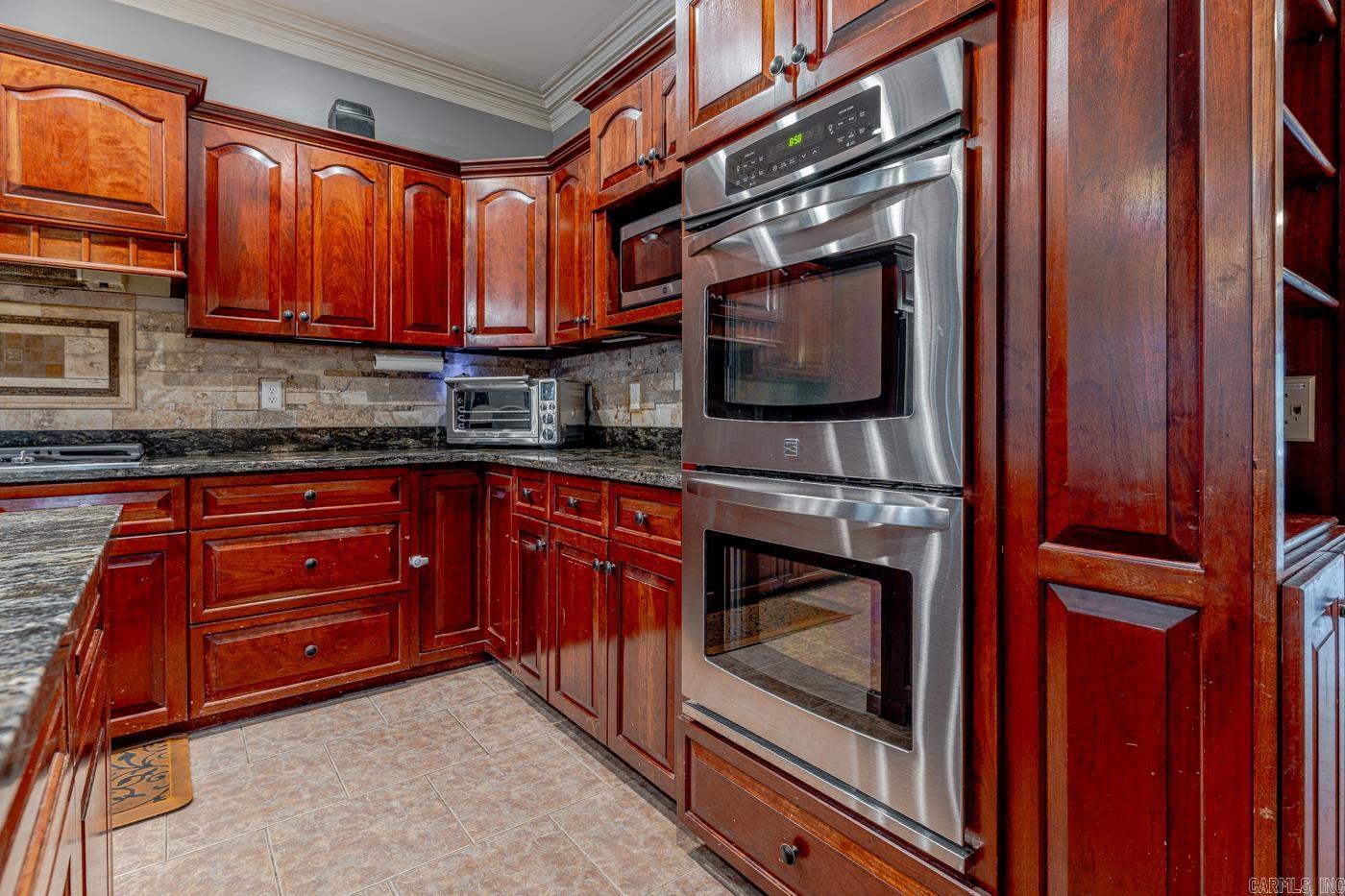 2114 Spring Hollow Dr  Jonesboro, AR
