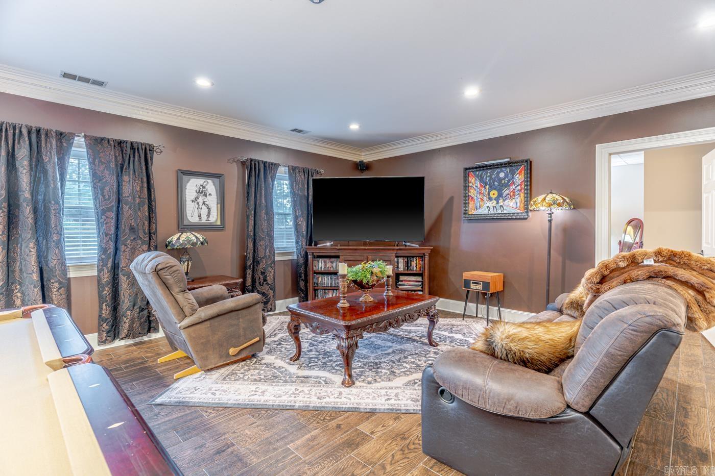 2114 Spring Hollow Dr  Jonesboro, AR