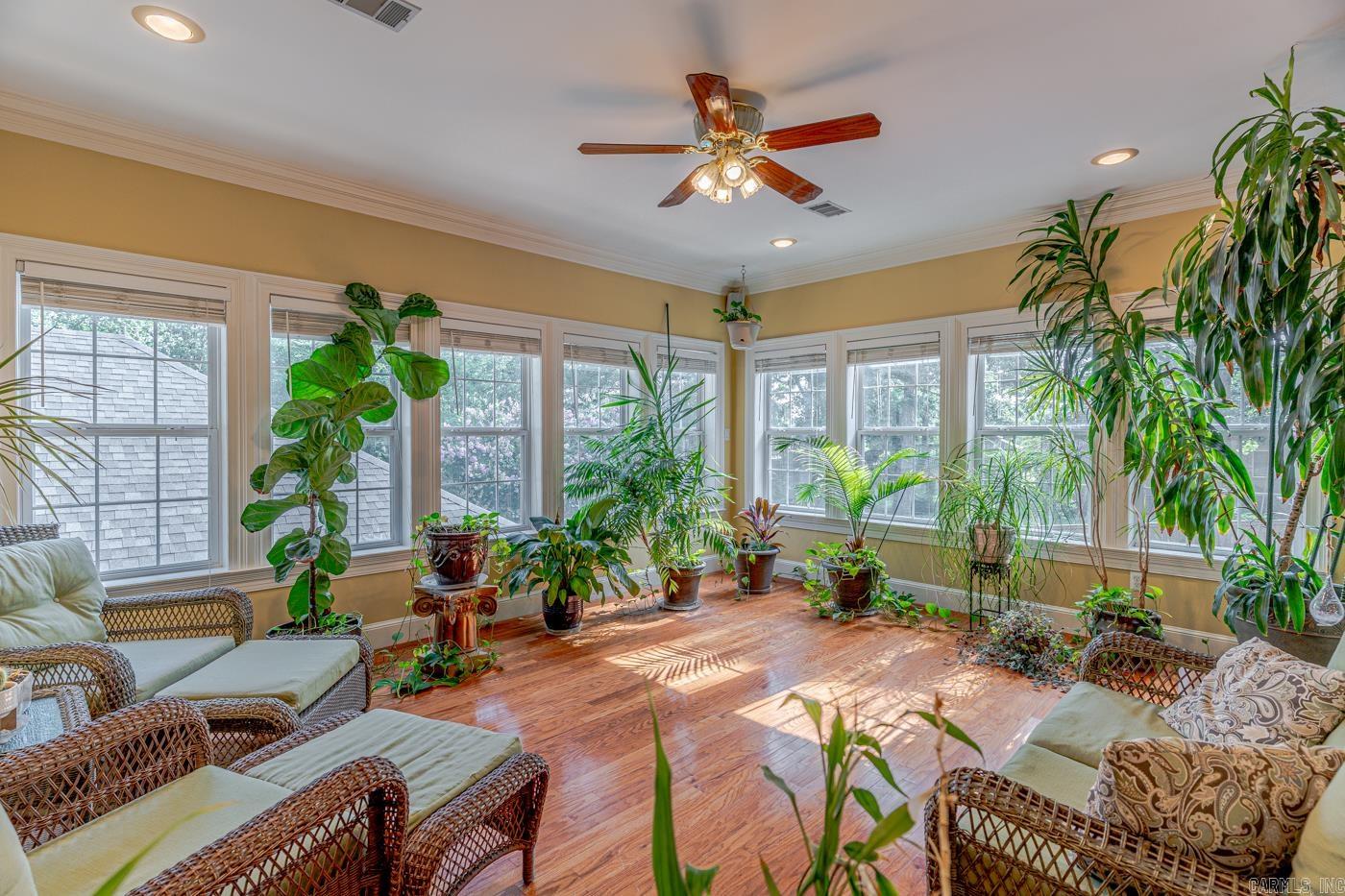 2114 Spring Hollow Dr  Jonesboro, AR