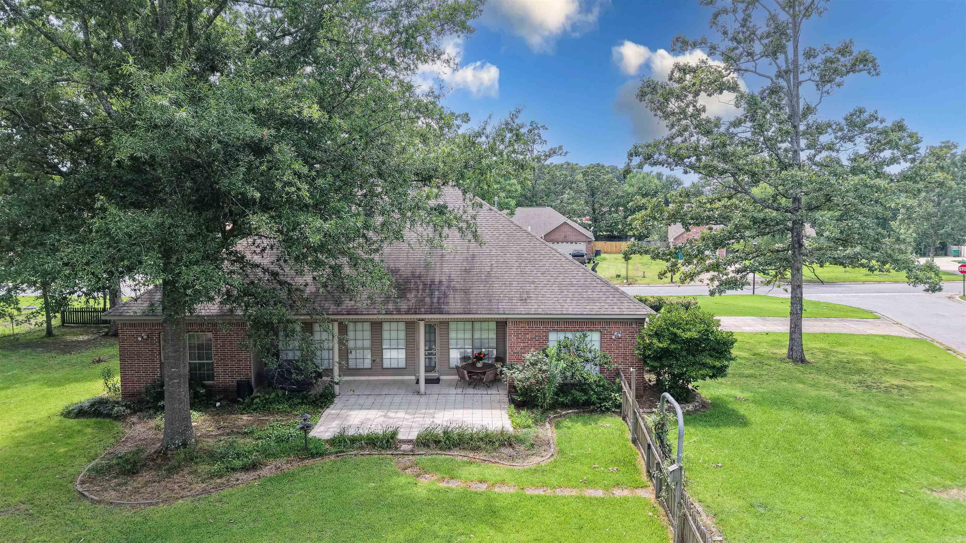 1325 Homestead Drive  White Hall, AR