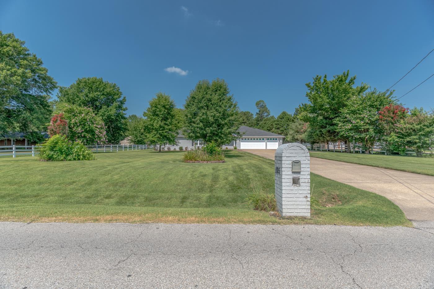 1725 Paragould Dr  Jonesboro, AR