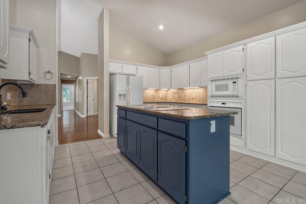 25 Herradura Lane  Hot Springs Village, AR