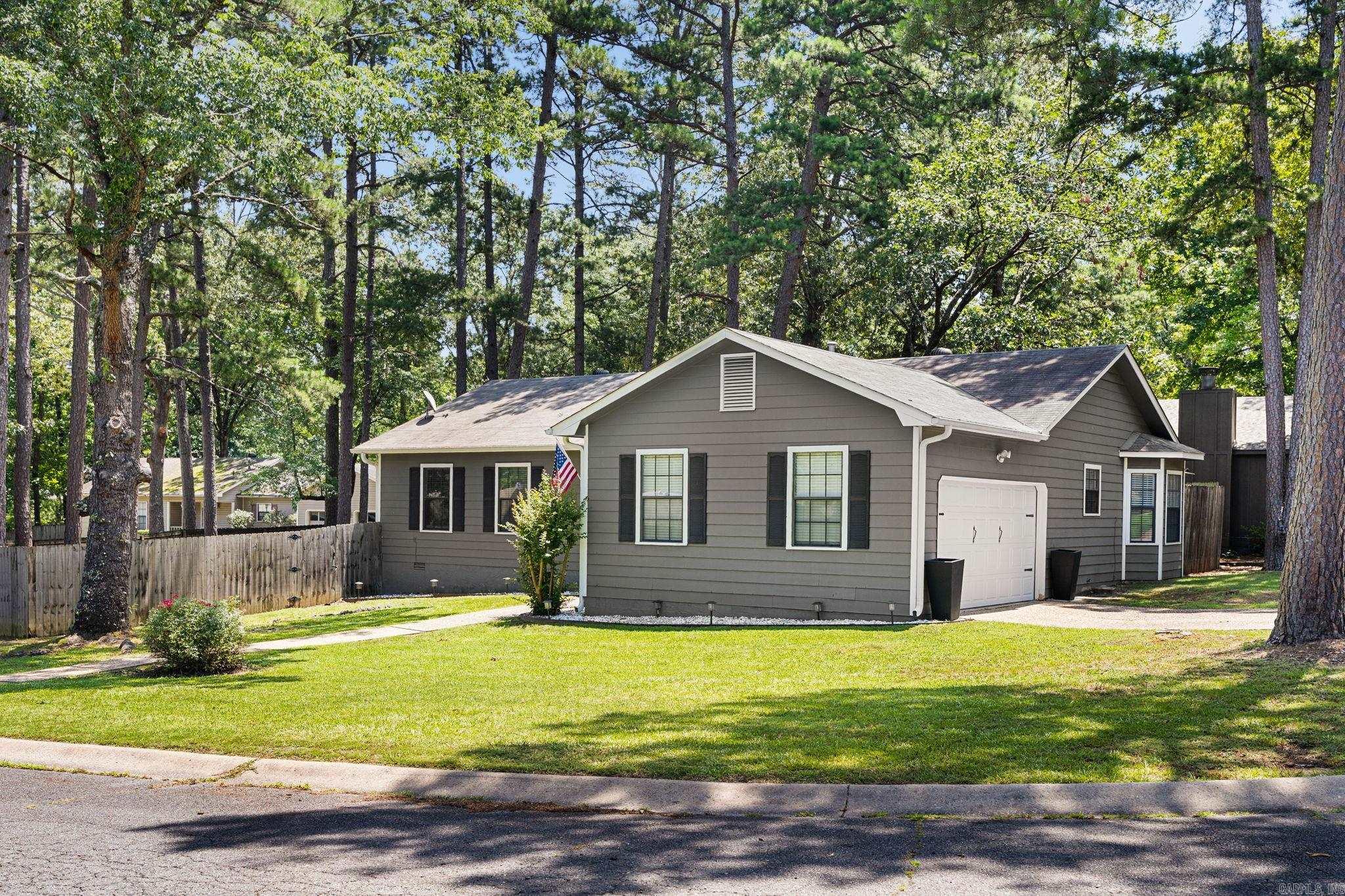 1 Woodview  Little Rock, AR