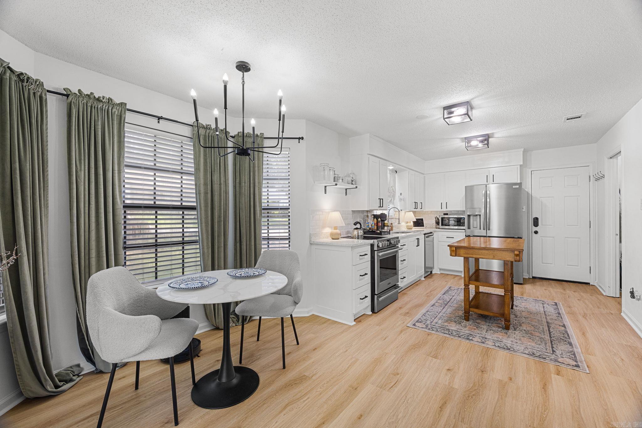 1 Woodview  Little Rock, AR