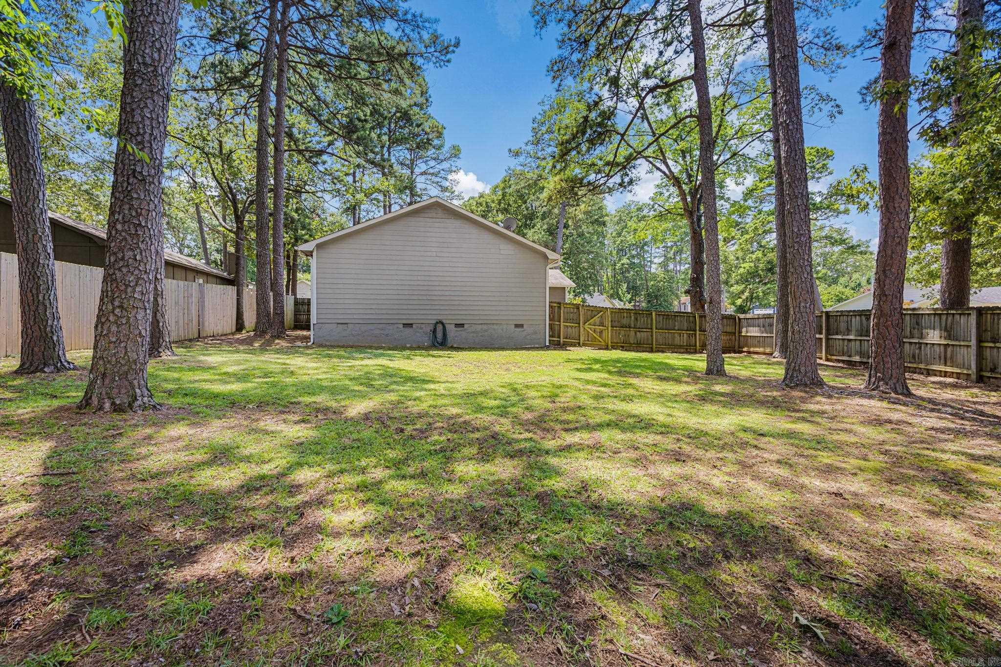 1 Woodview  Little Rock, AR