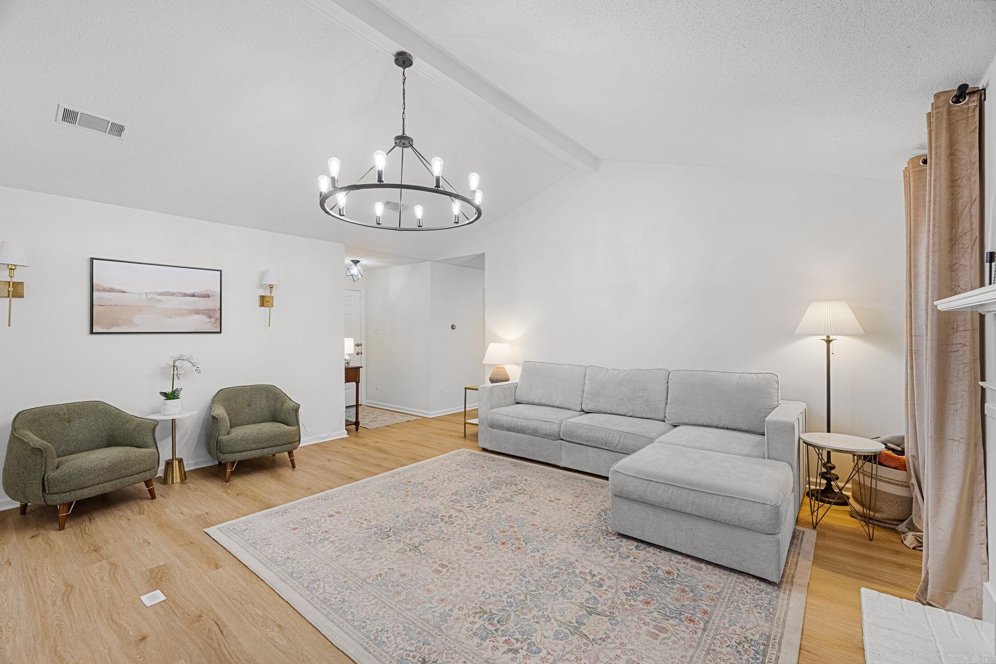 1 Woodview  Little Rock, AR