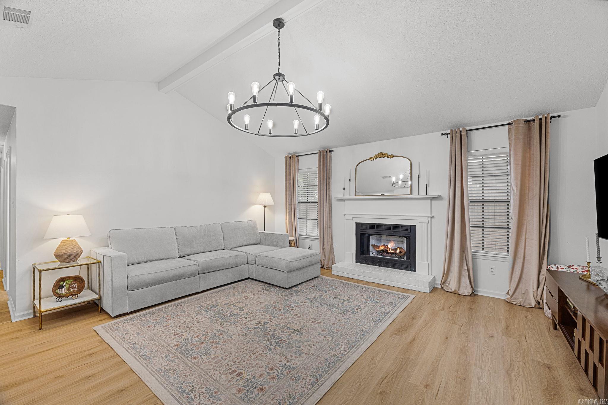 1 Woodview  Little Rock, AR