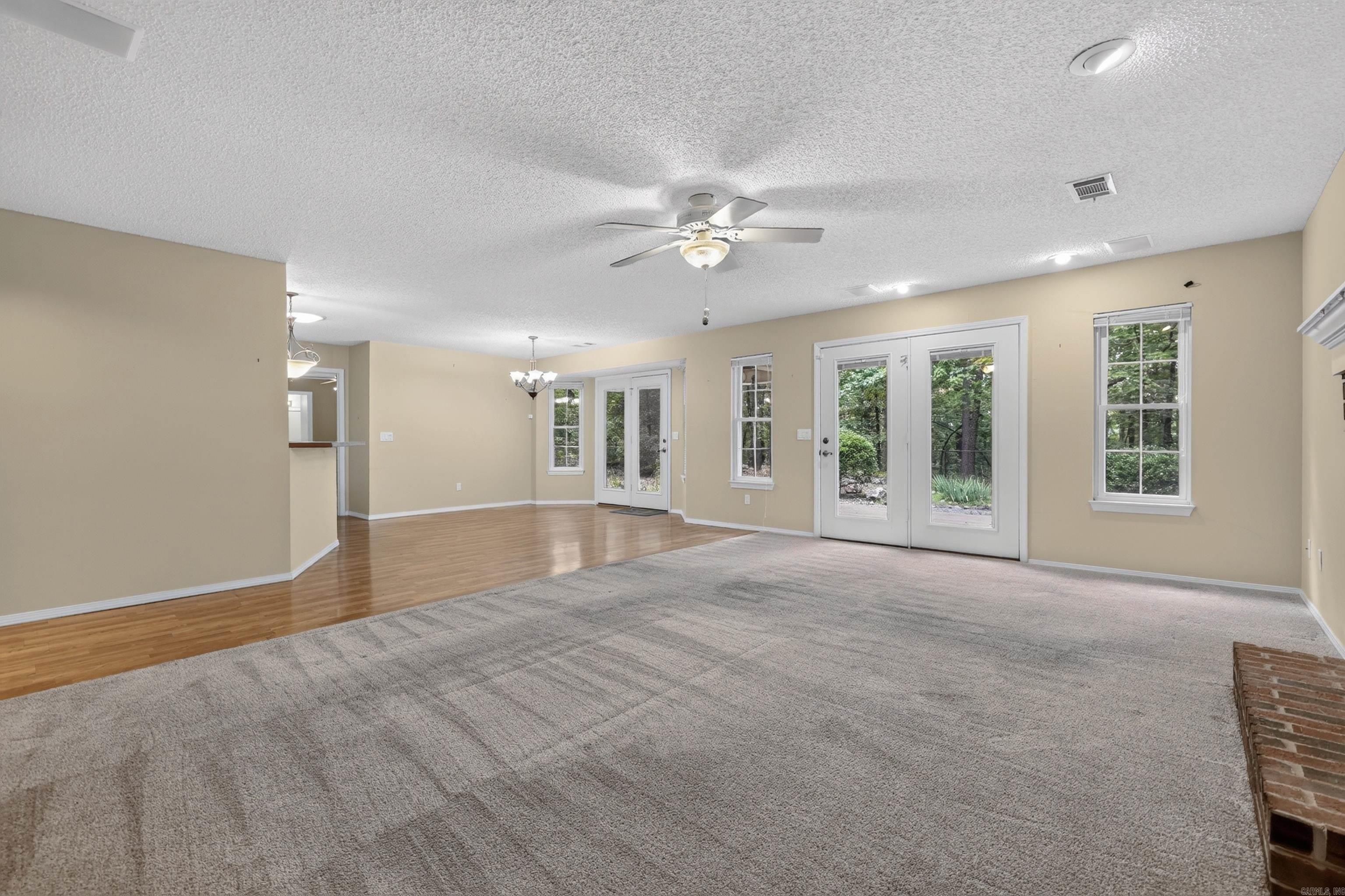 70 Almazan Way  Hot Springs Village, AR