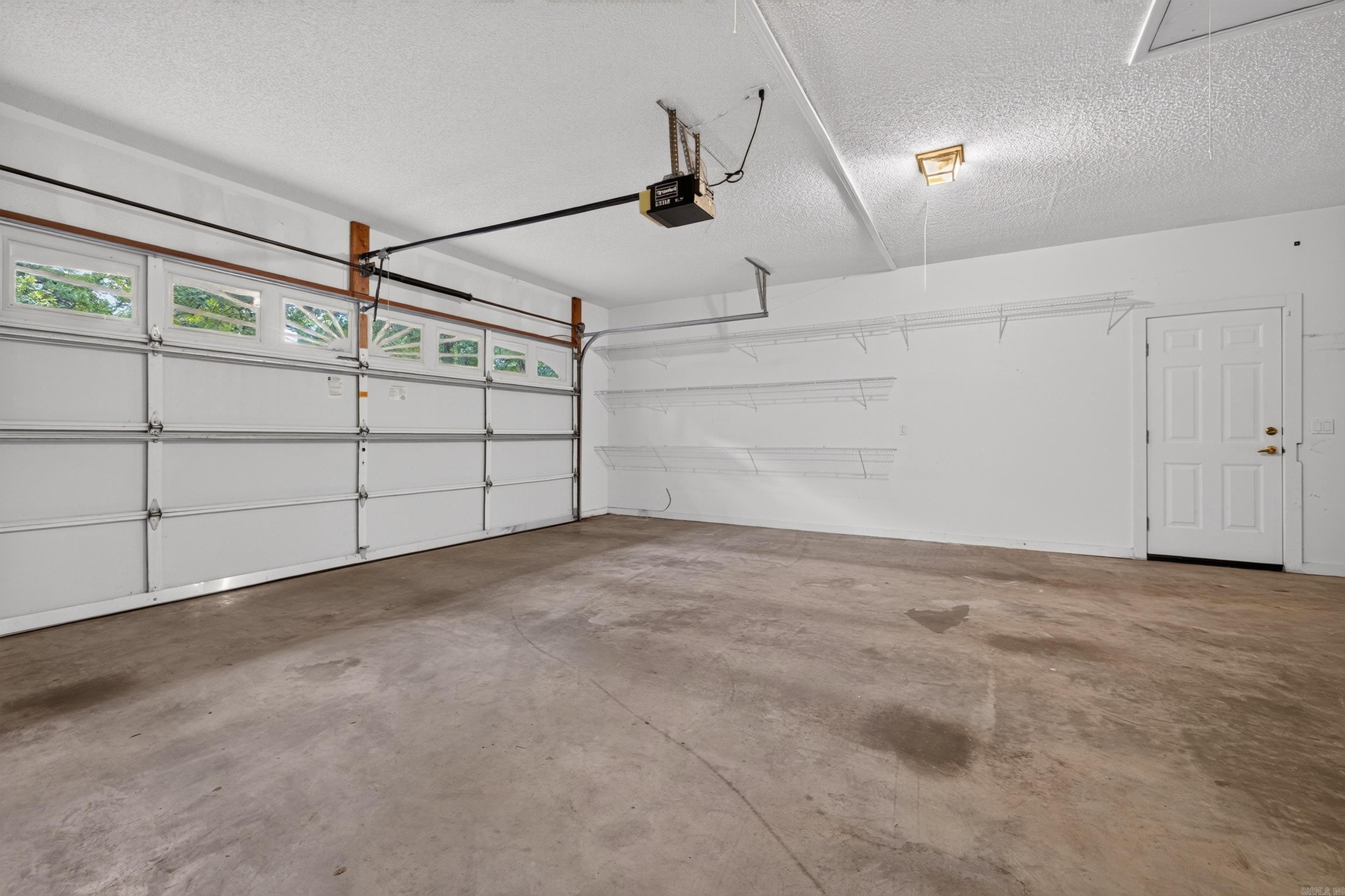 70 Almazan Way  Hot Springs Village, AR