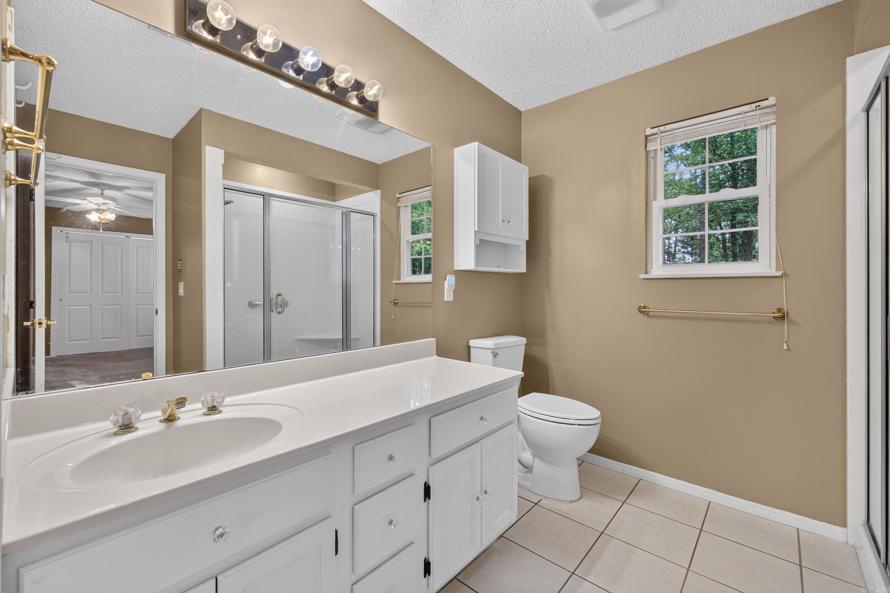 70 Almazan Way  Hot Springs Village, AR