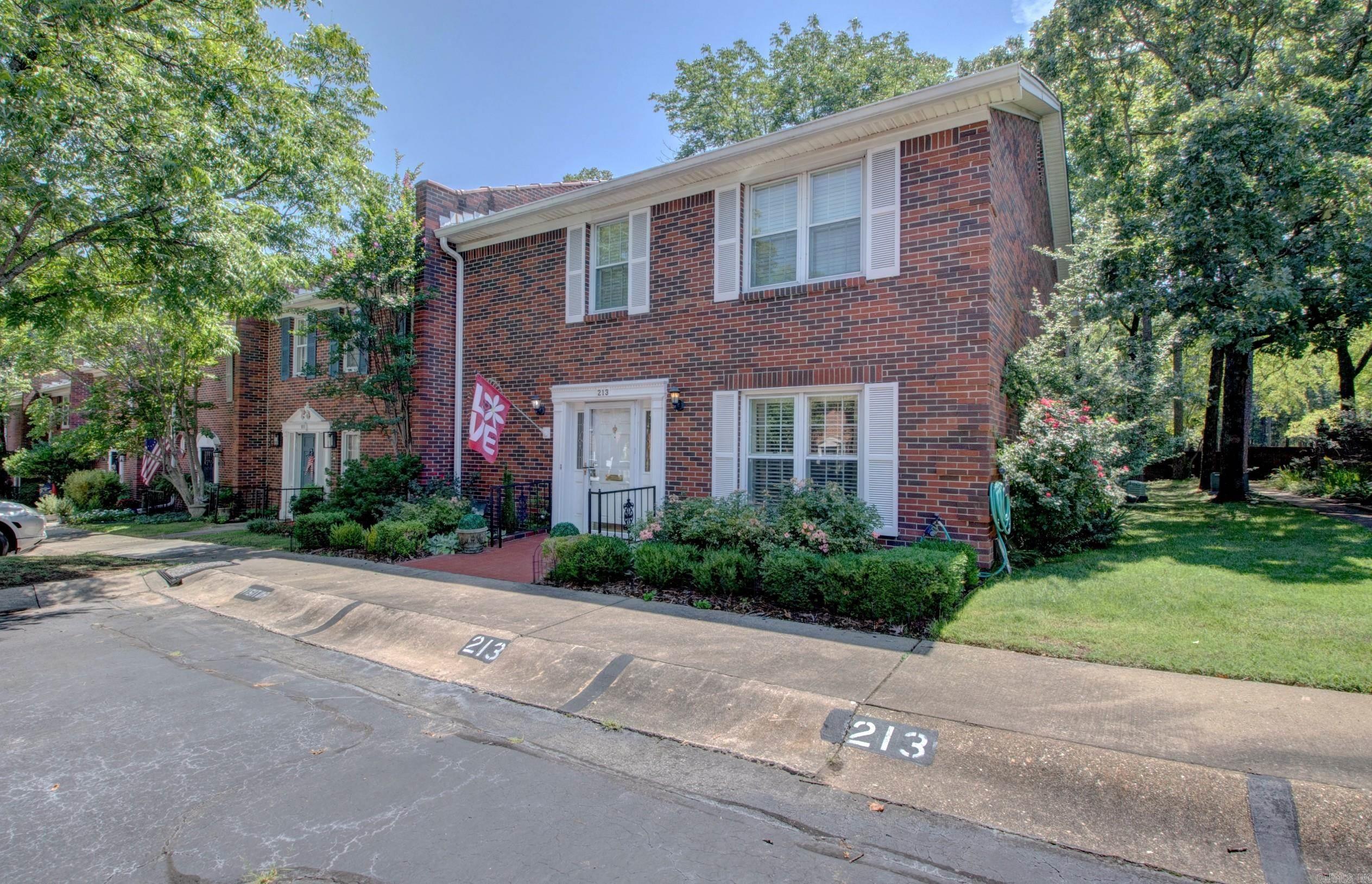 213 Cambridge Place  Little Rock, AR