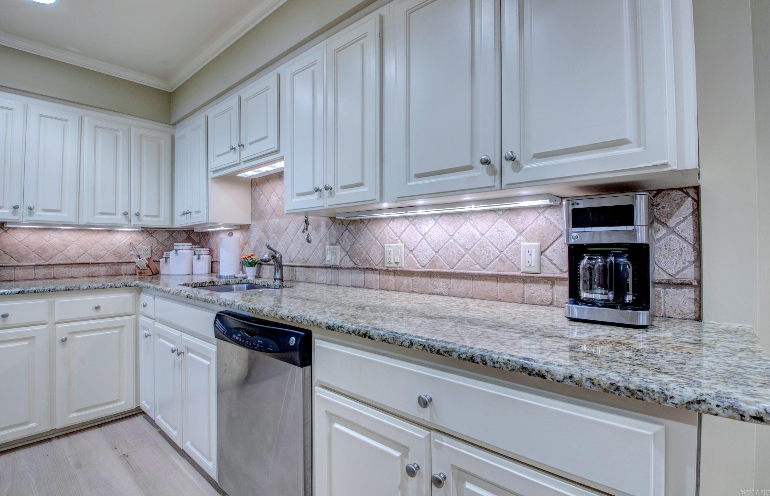 213 Cambridge Place  Little Rock, AR