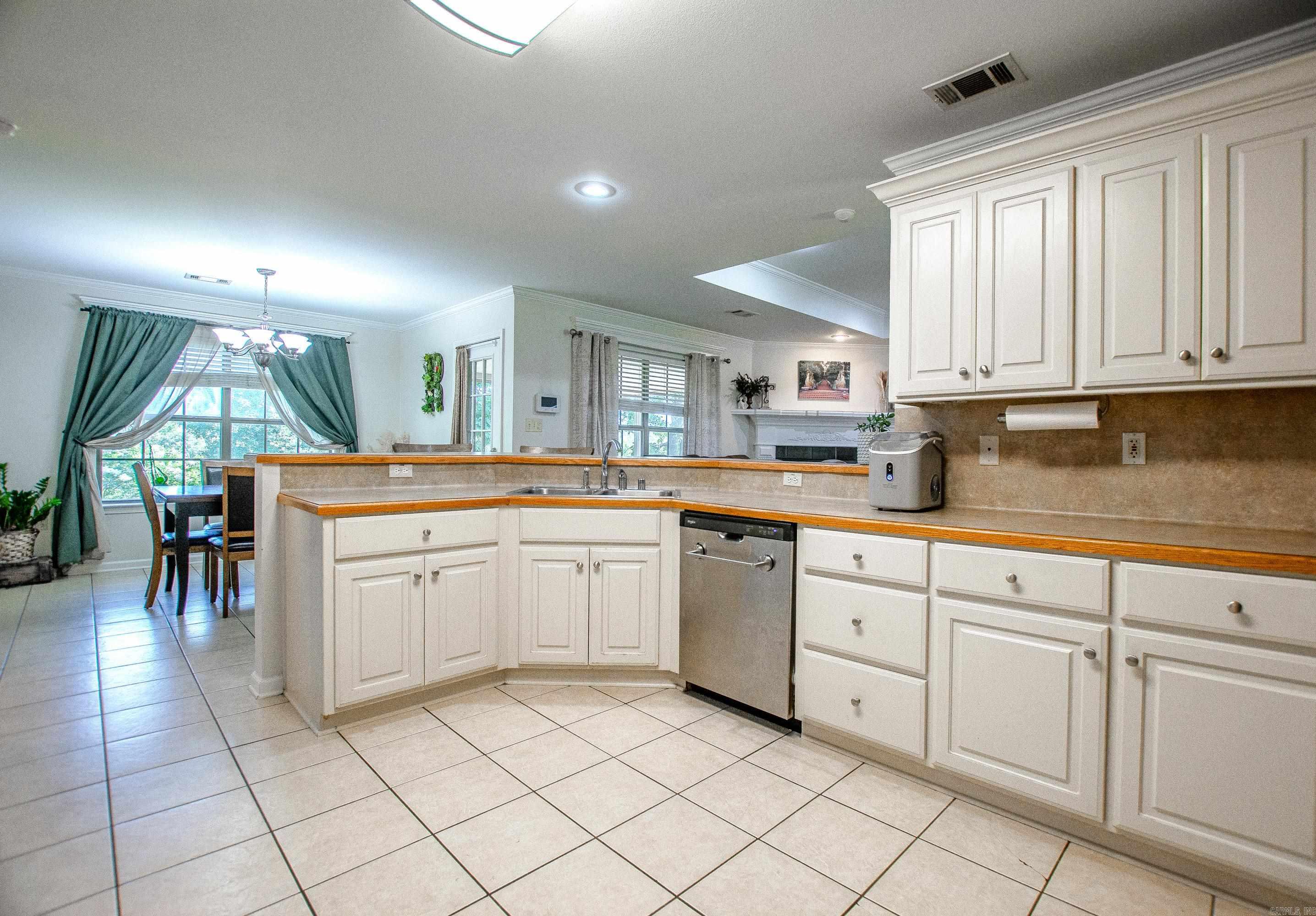 3044 Woodruff Creek Drive  Sherwood, AR