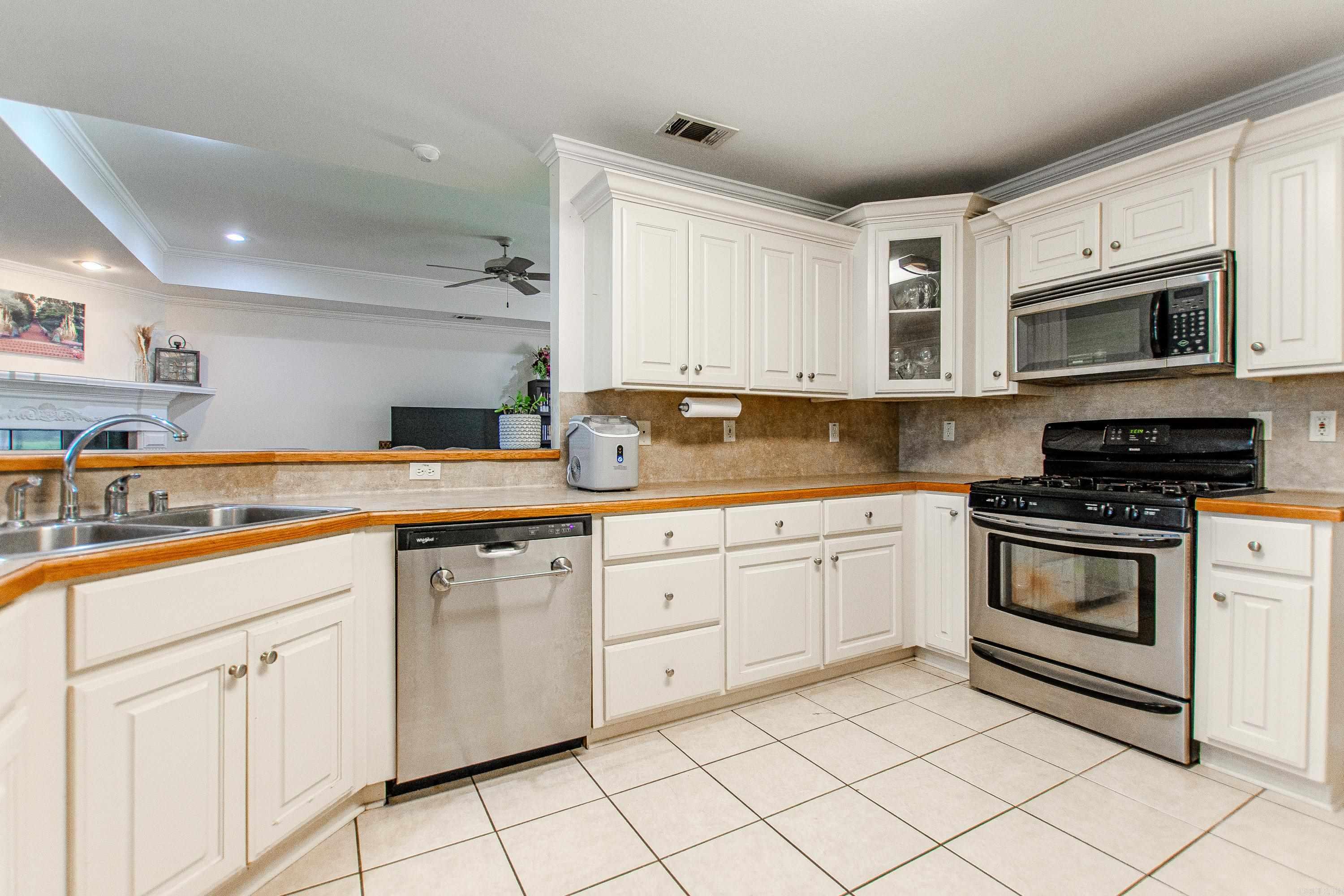 3044 Woodruff Creek Drive  Sherwood, AR
