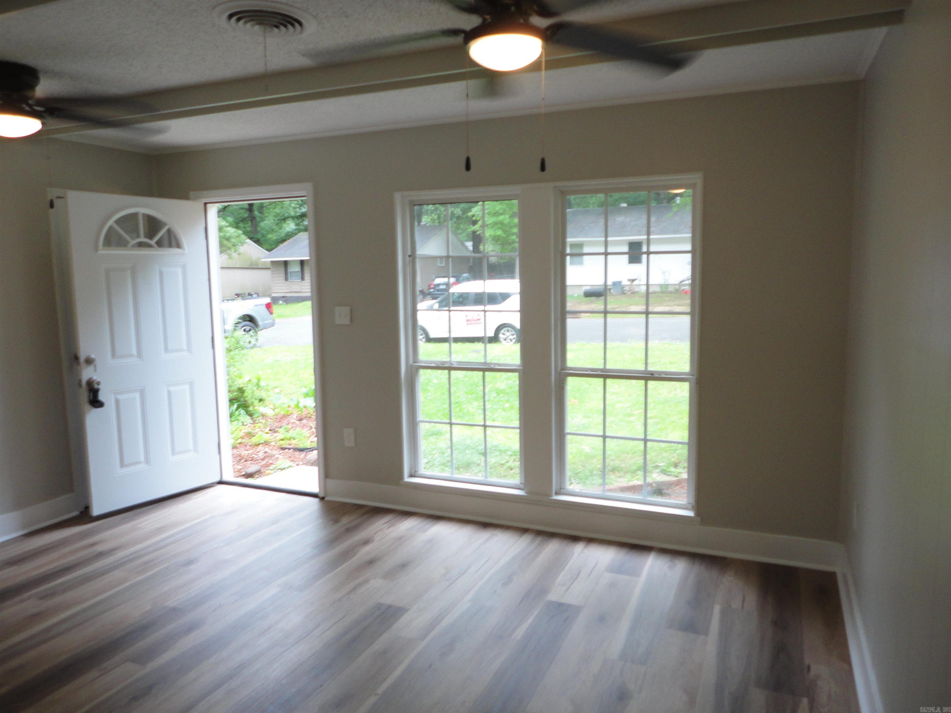 815 Desoto  Benton, AR