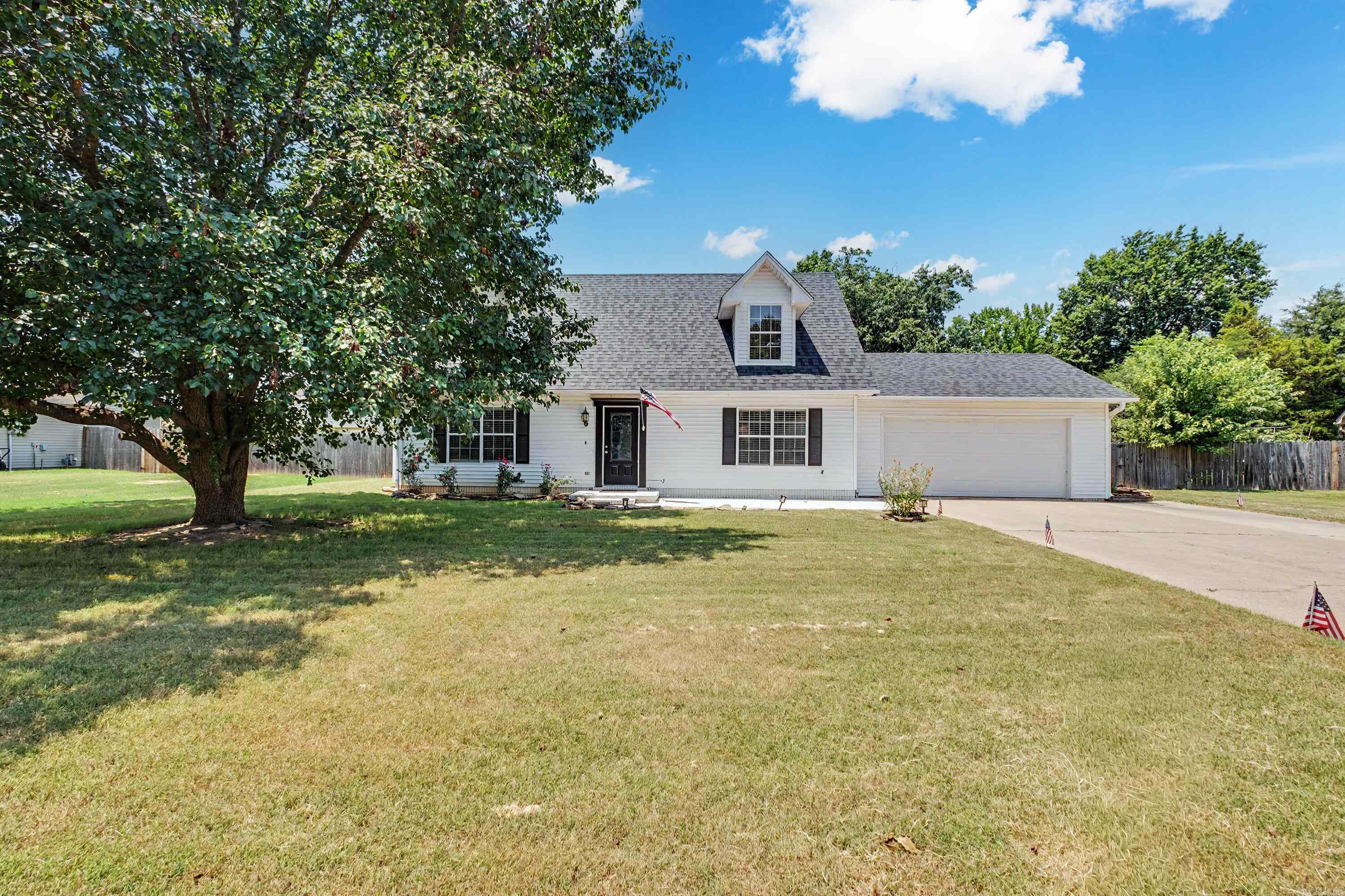 25 FIELDCREST CIR  Cabot, AR