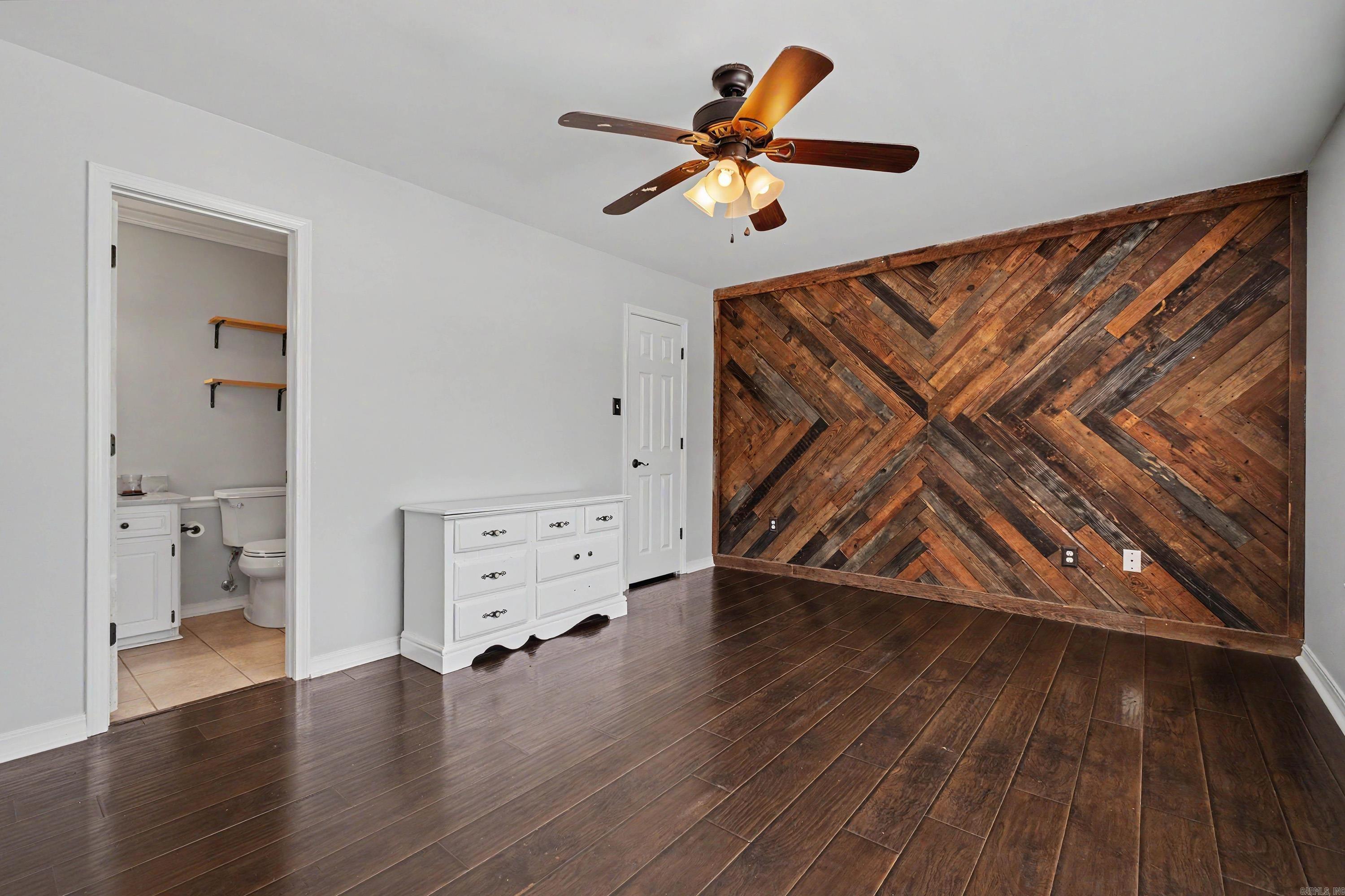 25 FIELDCREST CIR  Cabot, AR