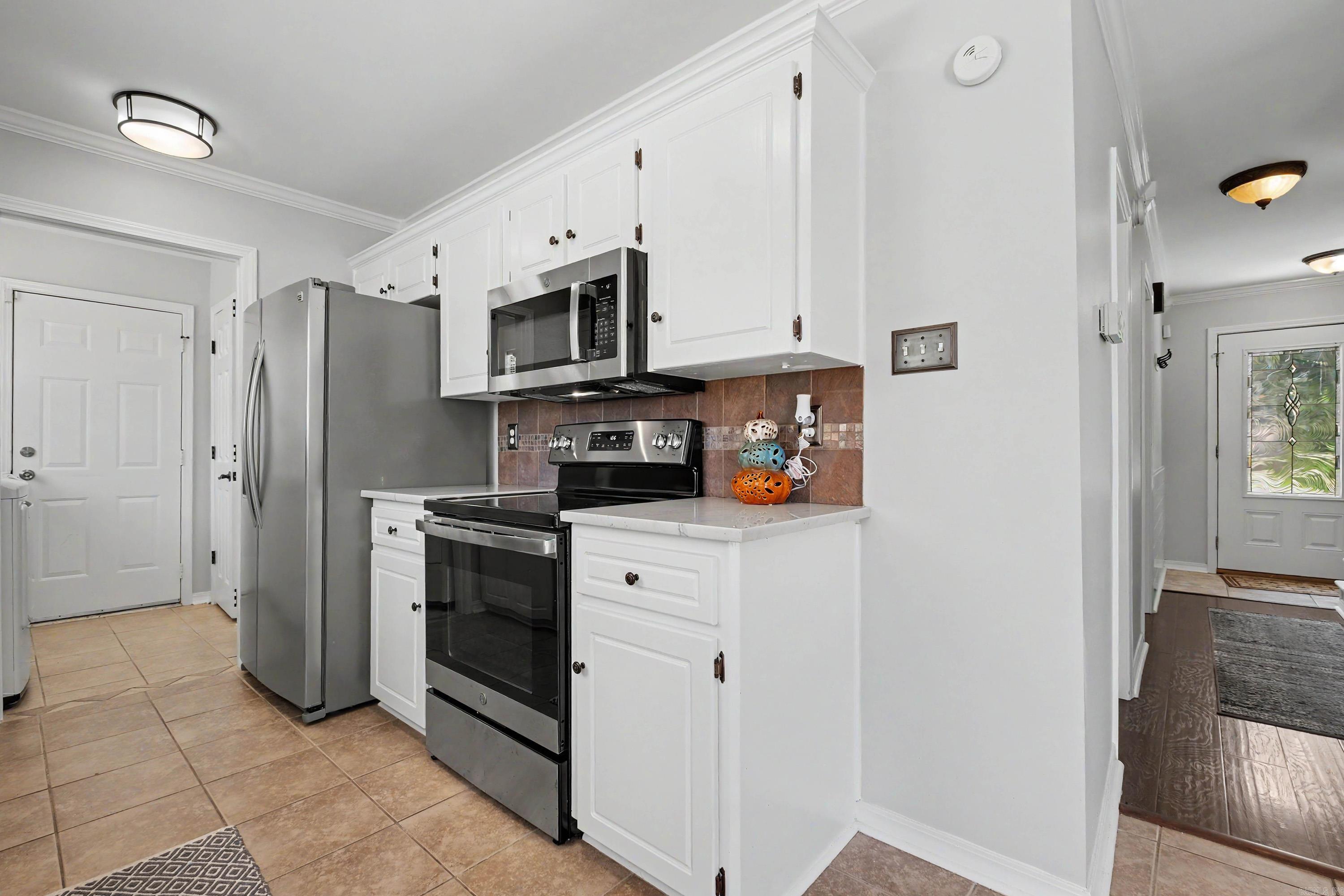 25 FIELDCREST CIR  Cabot, AR