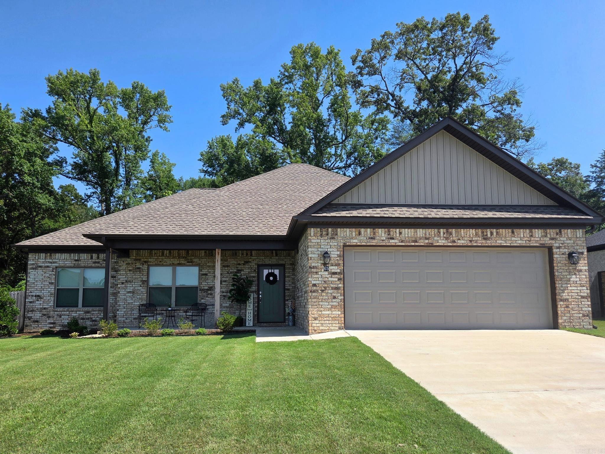 65 Lewis  Greenbrier, AR