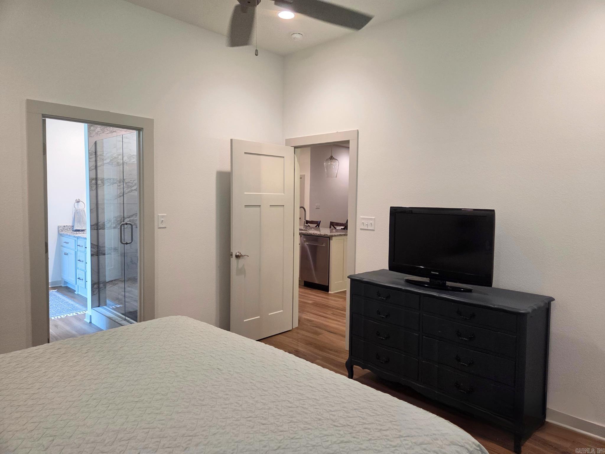 65 Lewis  Greenbrier, AR