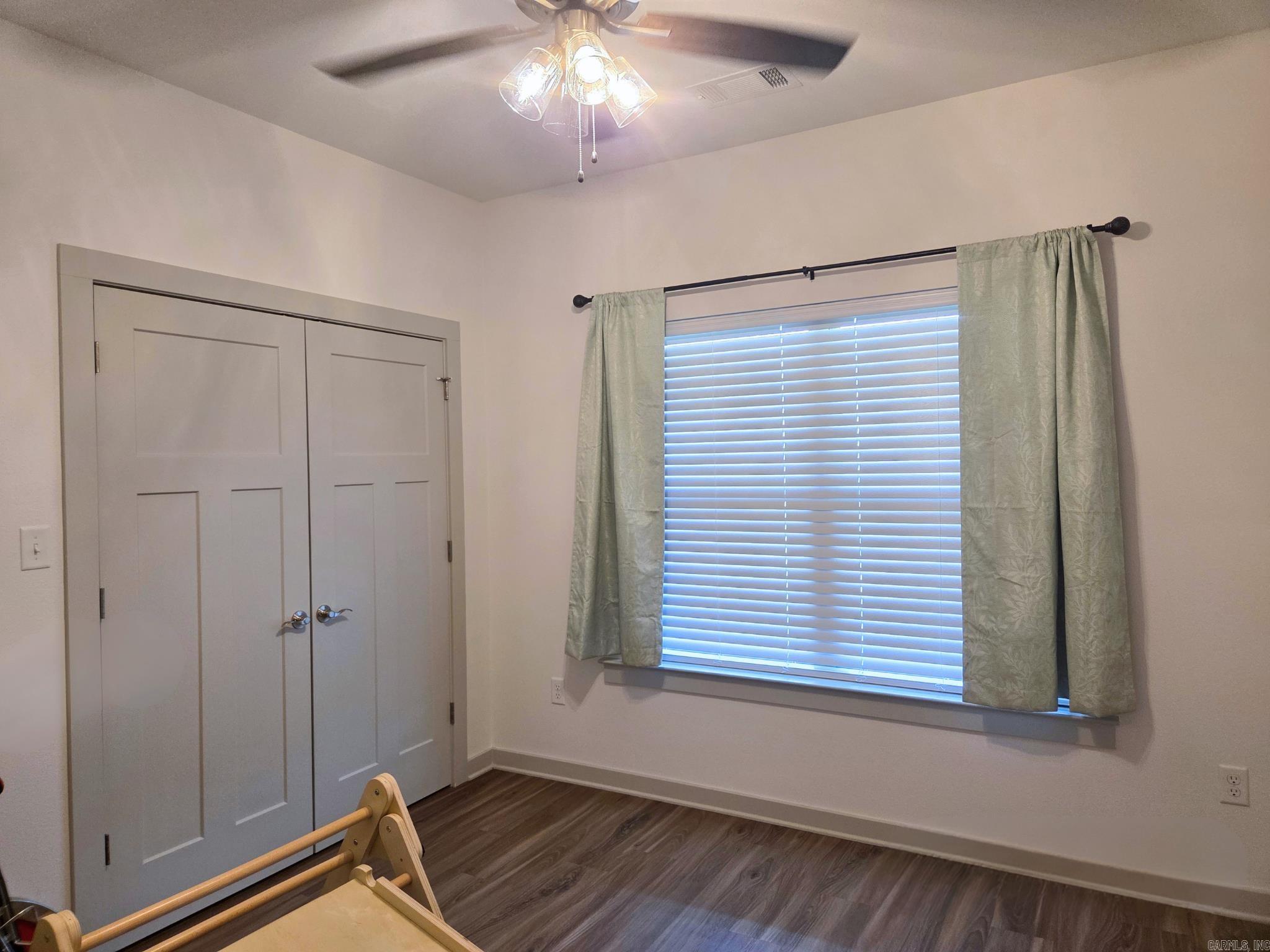 65 Lewis  Greenbrier, AR