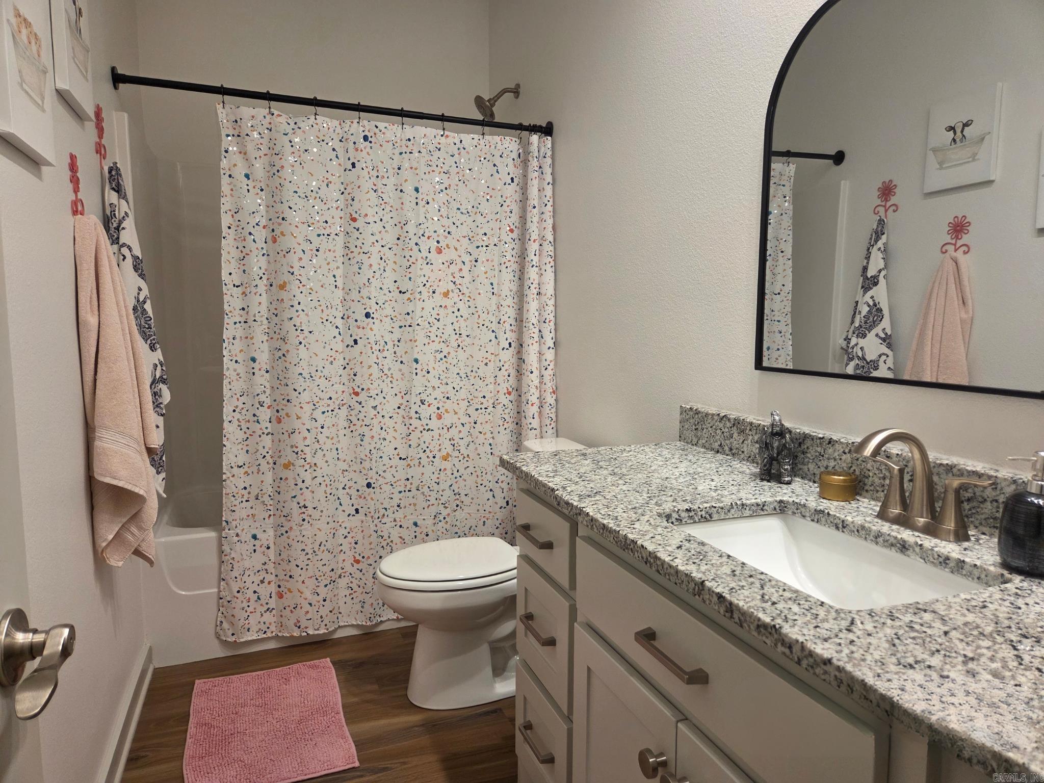 65 Lewis  Greenbrier, AR