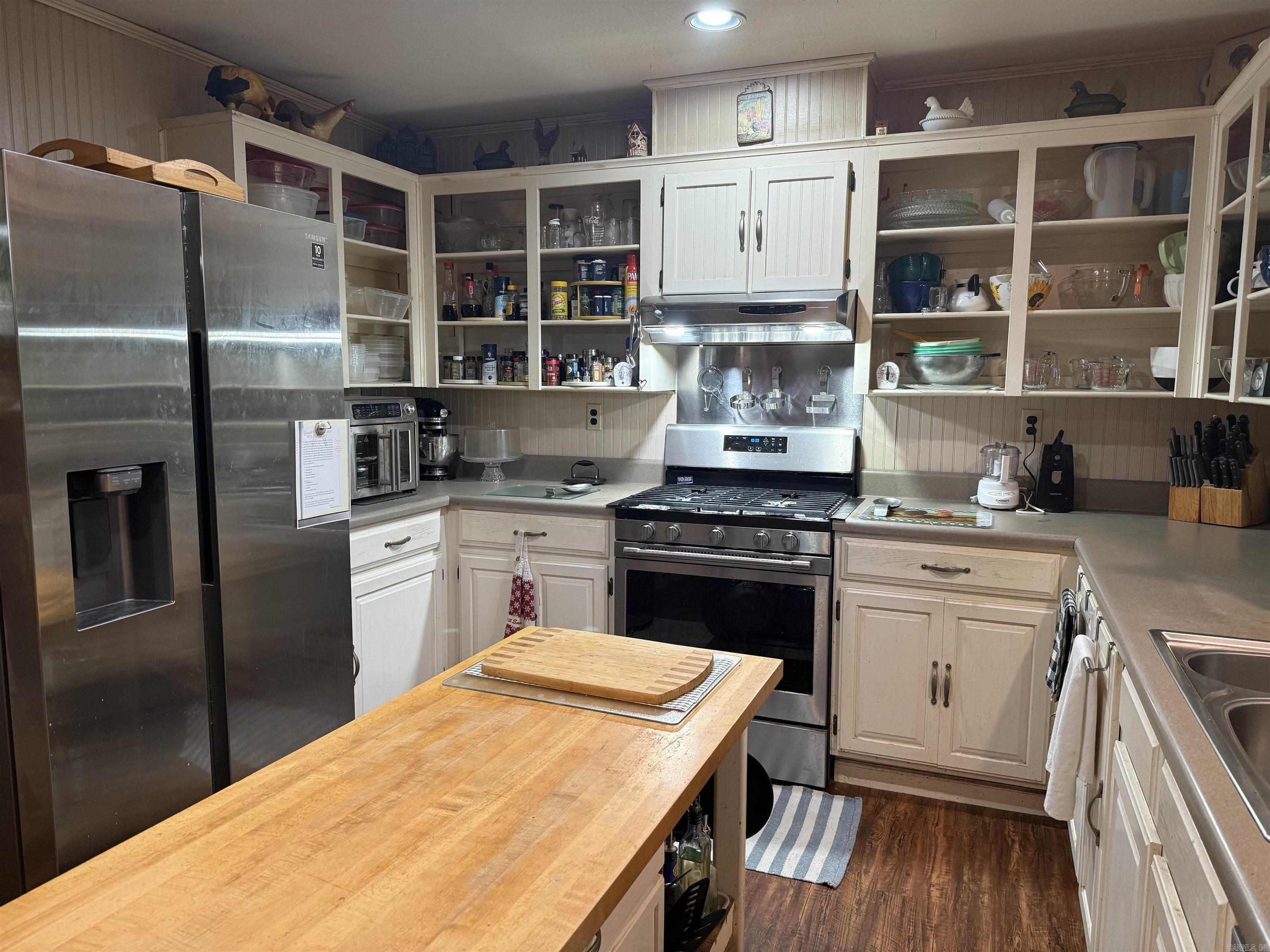 326 & 358 Diederich  Cabot, AR