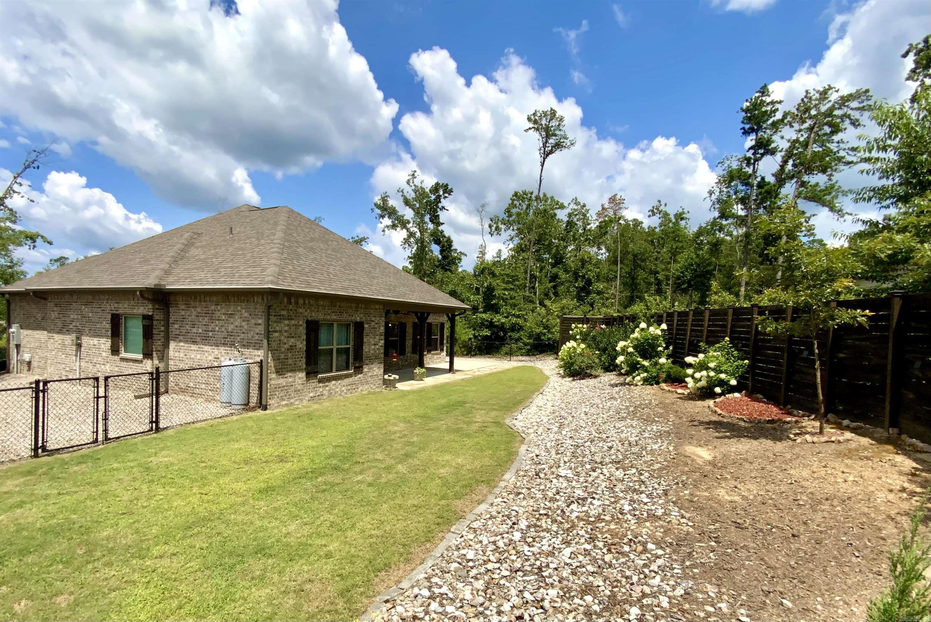 26 Orense Way  Hot Springs Village, AR