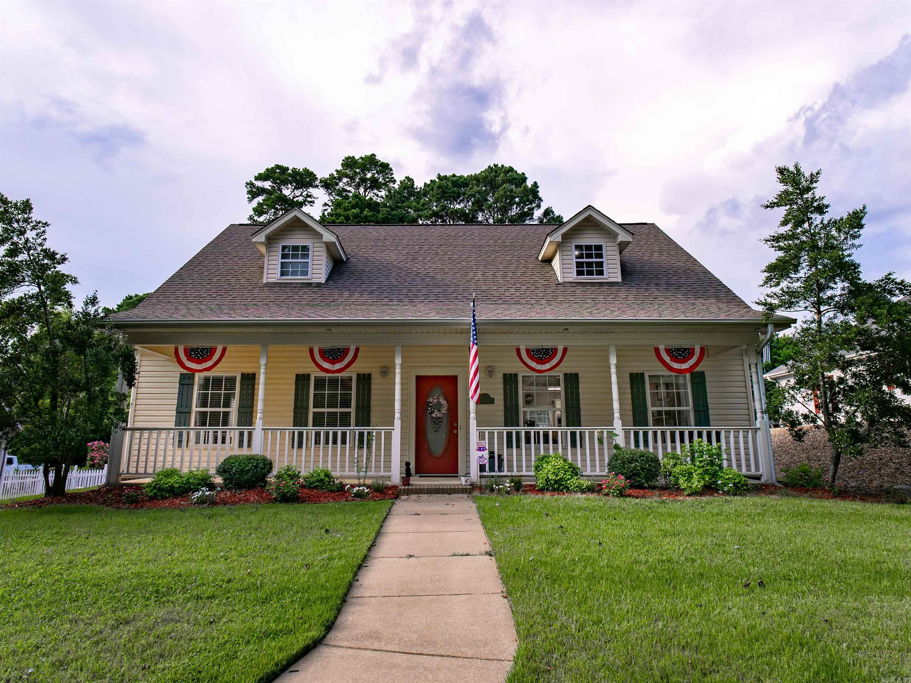 1808  Forrest Park  Arkadelphia, AR
