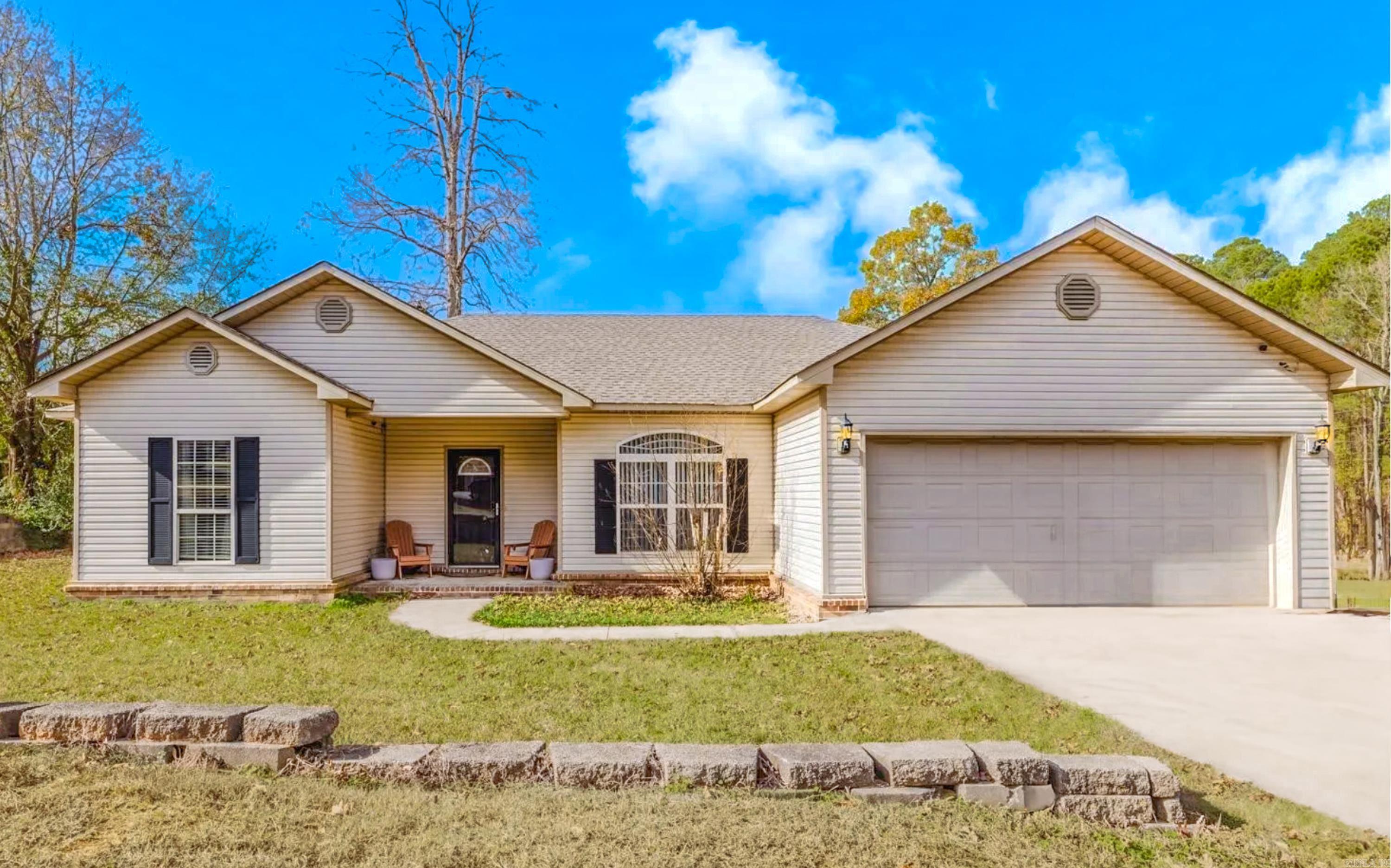 64  Horton HIlls  Sheridan, AR