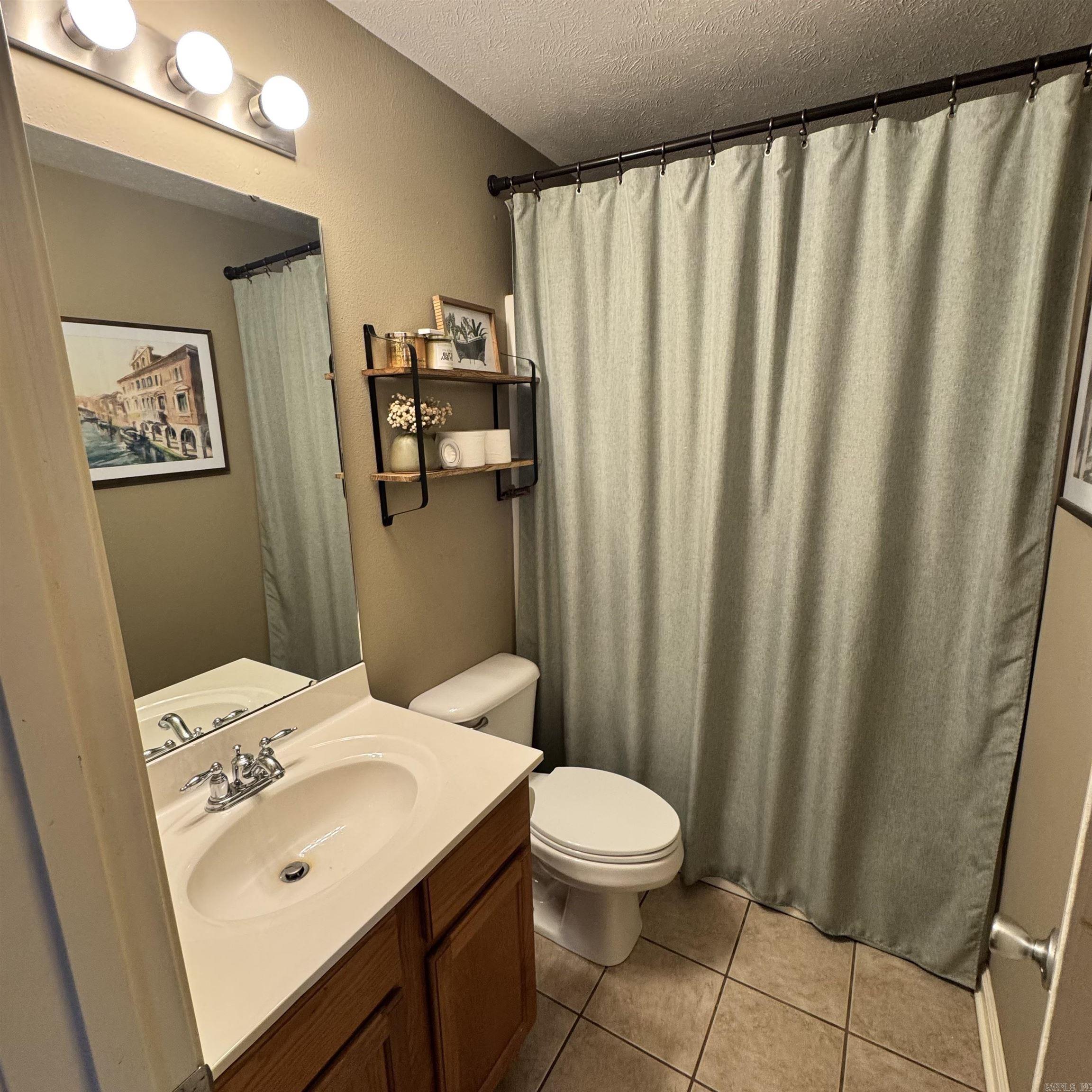 2310 Apple Blossom  Conway, AR