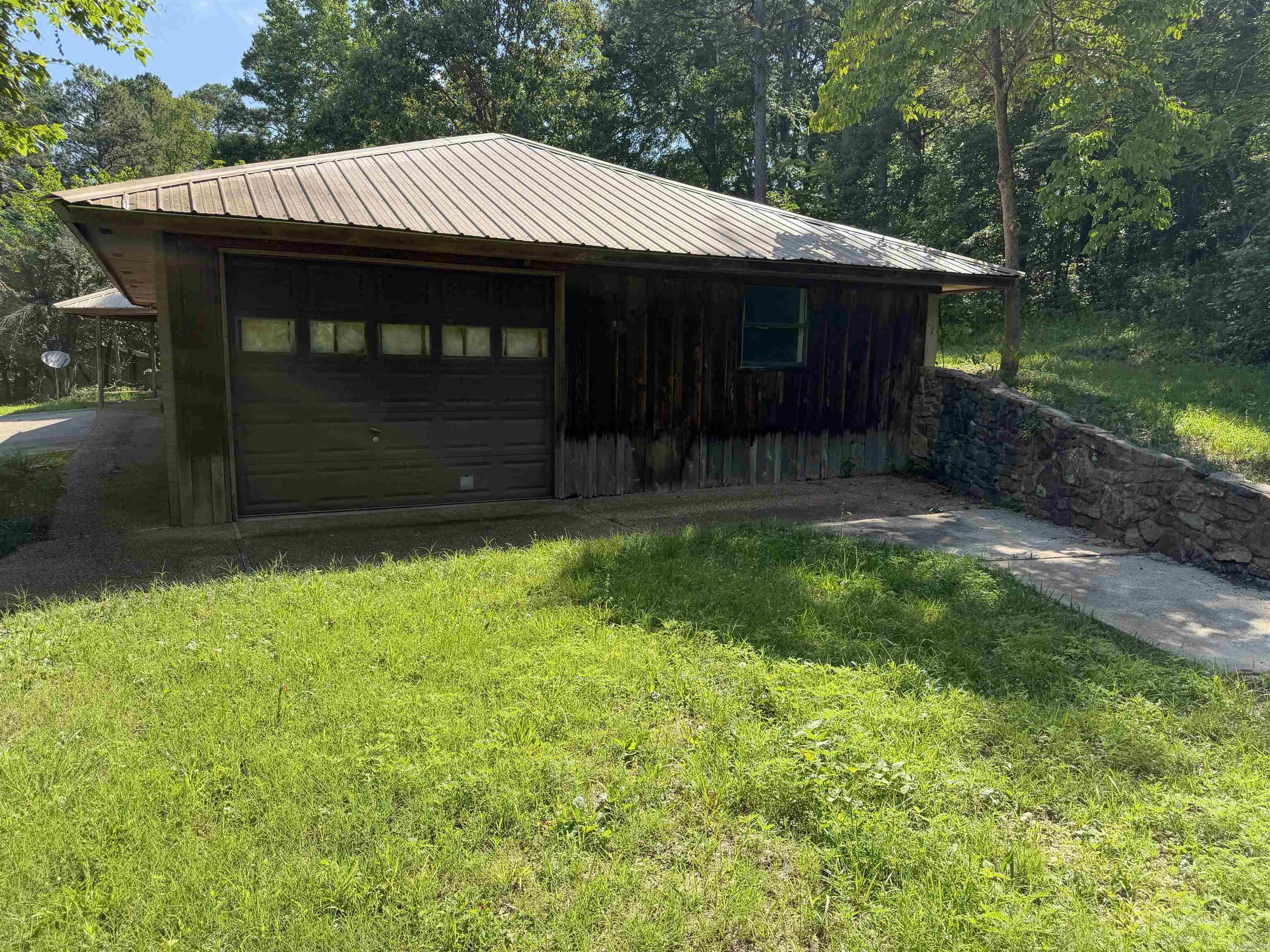 260 Whispering Pine  Melbourne, AR