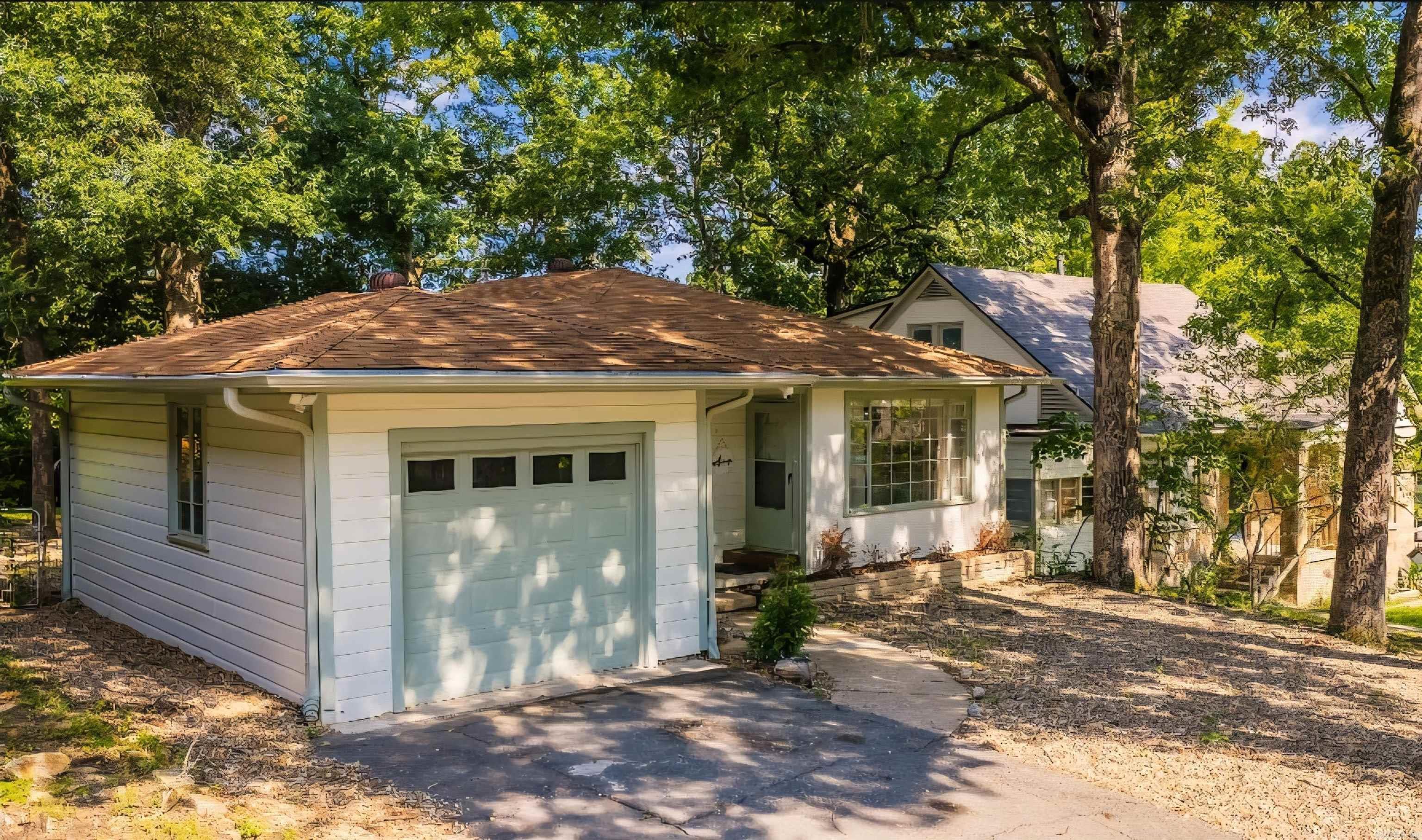 220 N Monroe  Little Rock, AR