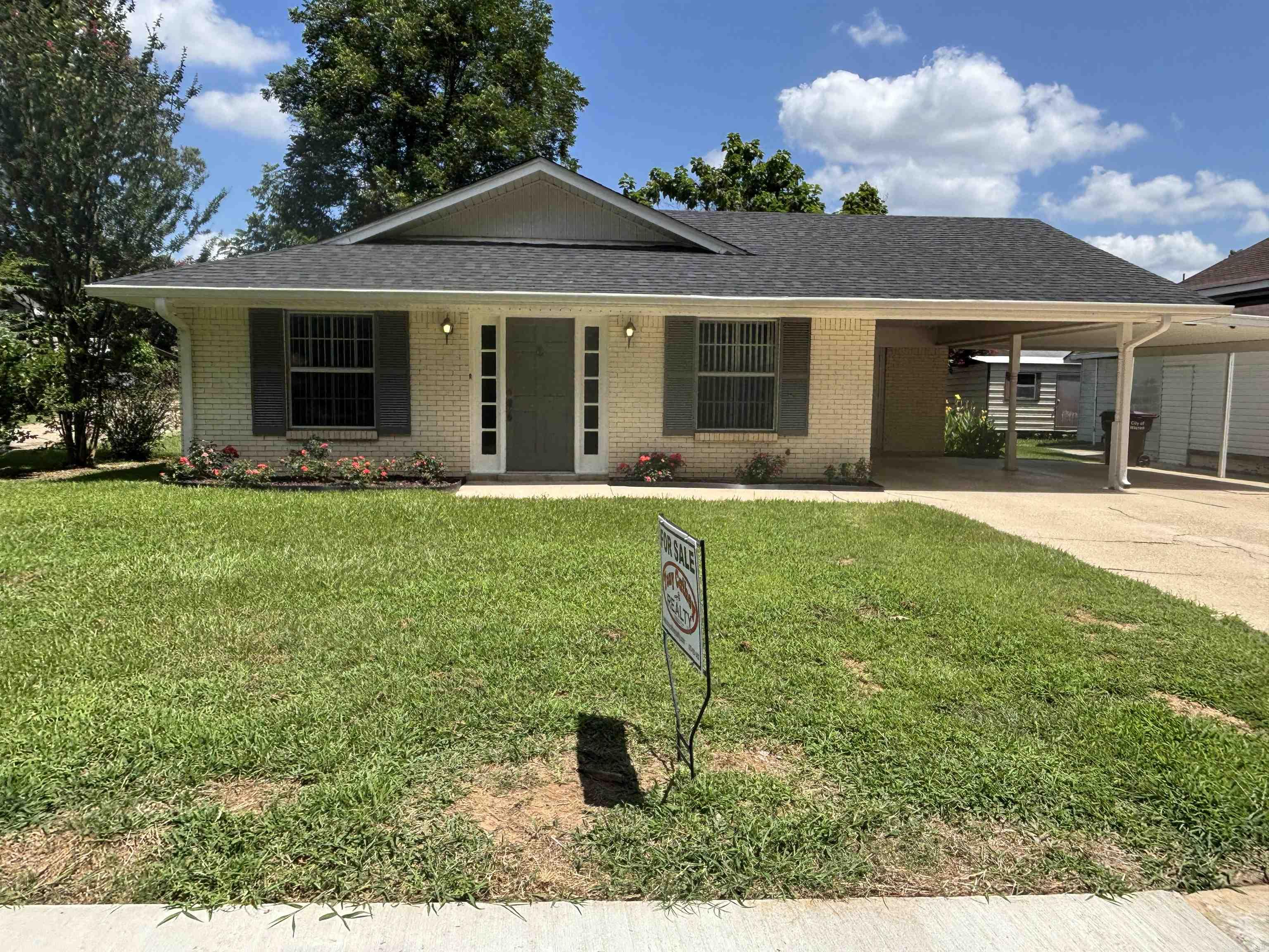 100 Wheeler St  Warren, AR