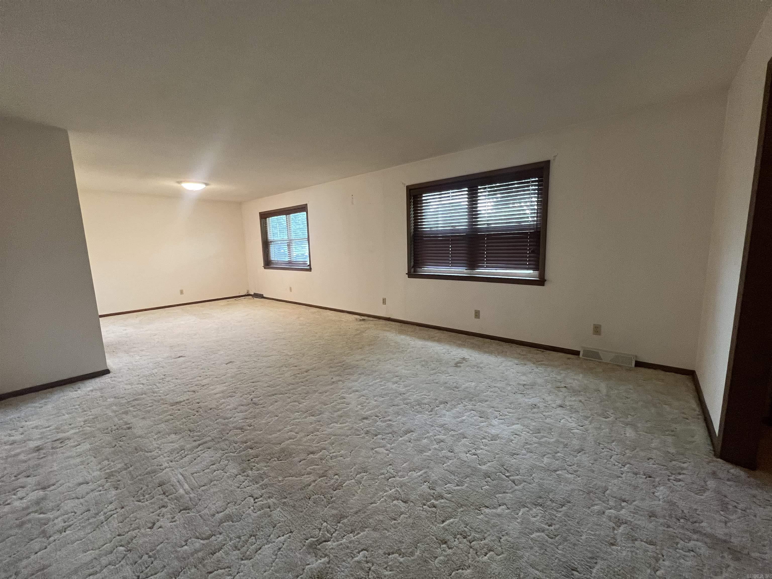 726 N 6th  Piggott, AR