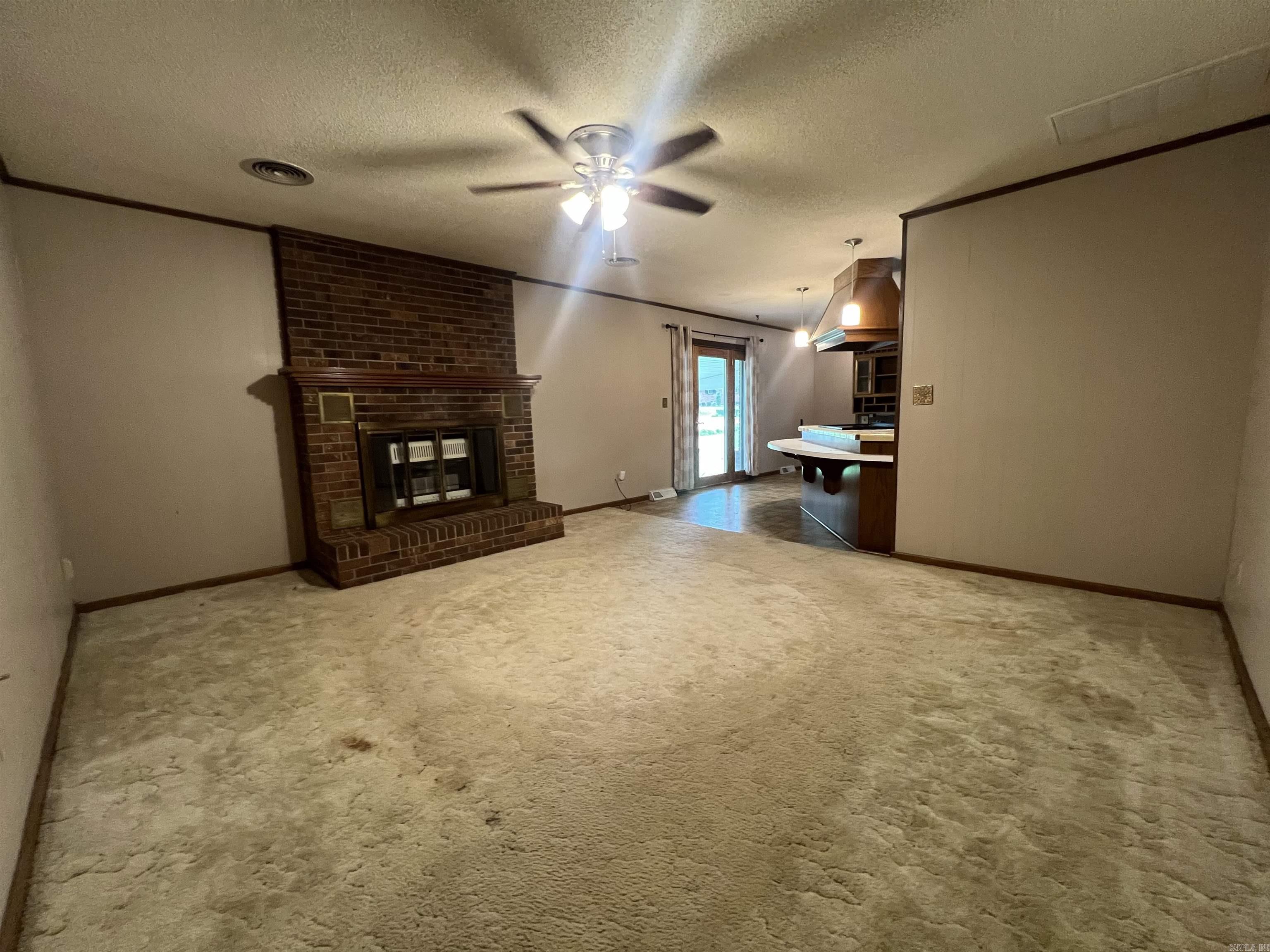 726 N 6th  Piggott, AR