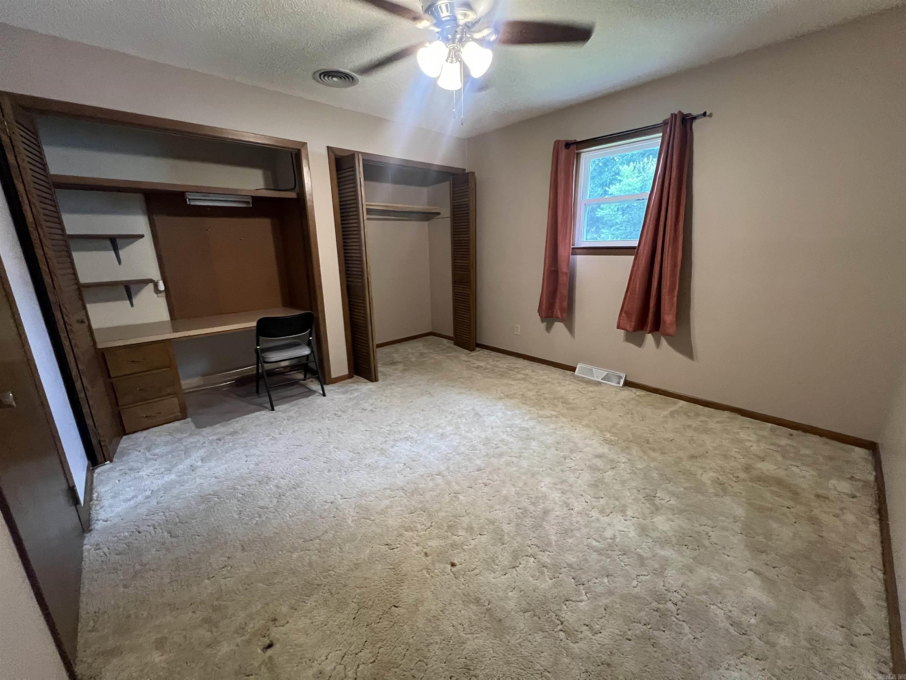 726 N 6th  Piggott, AR